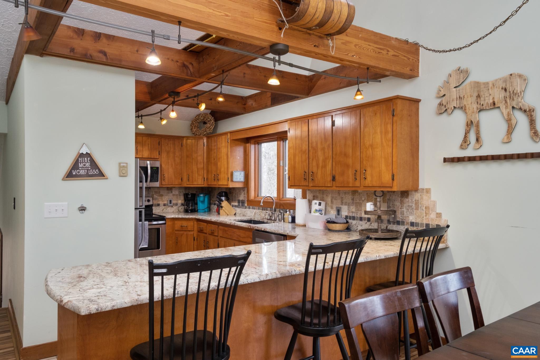 472 FAWN RIDGE DR
