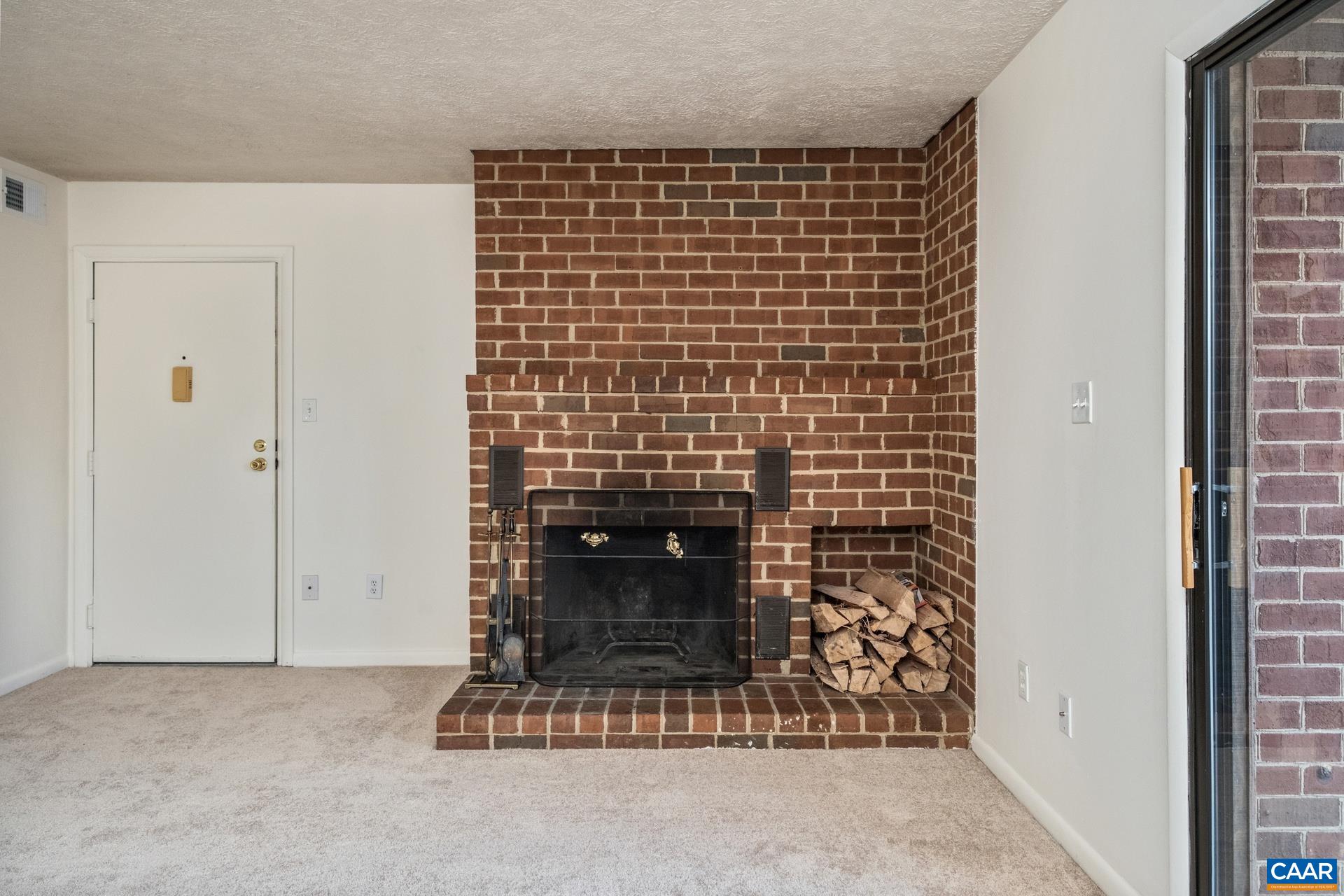 130 TURTLE CREEK RD Unit: 5