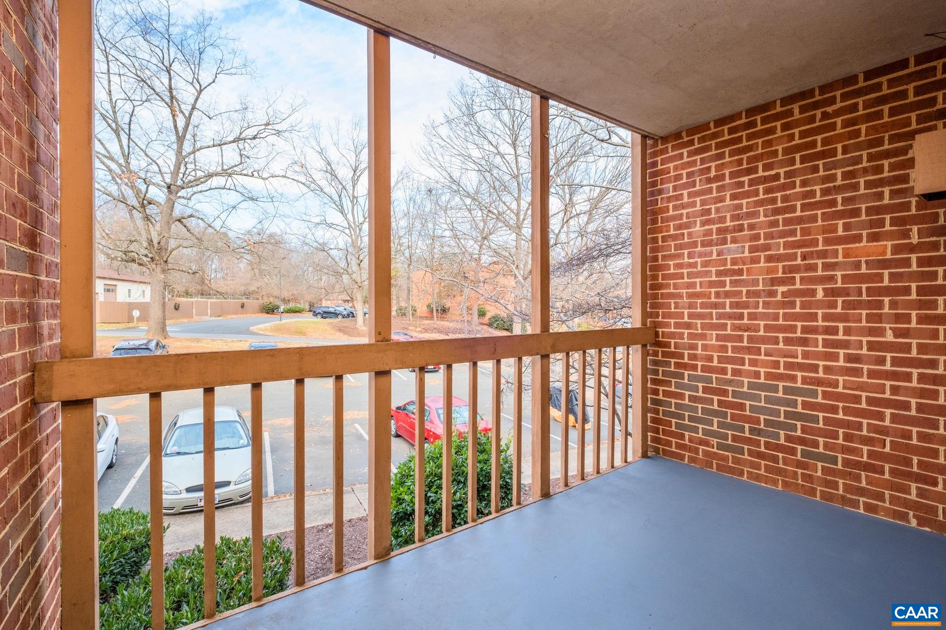 130 TURTLE CREEK RD Unit: 5