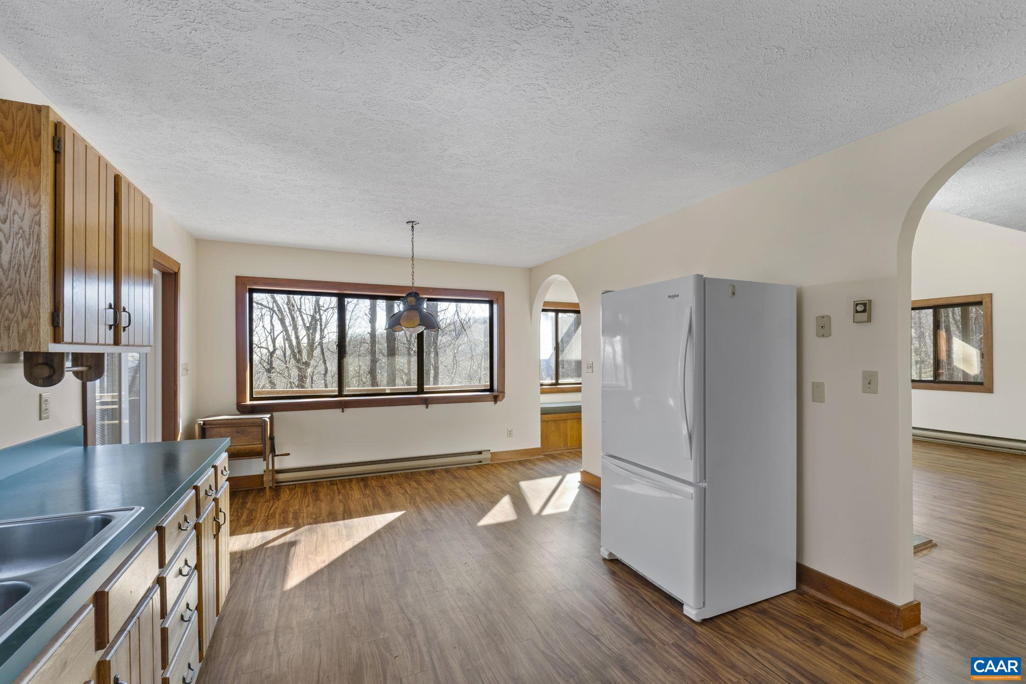 19 BLUE FLINT LN