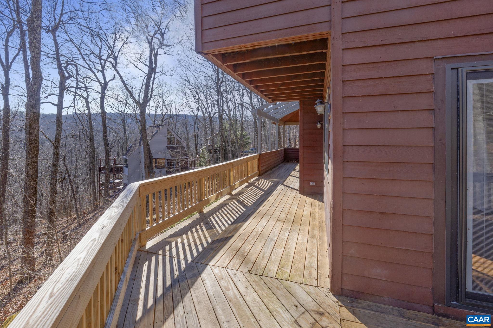 19 BLUE FLINT LN