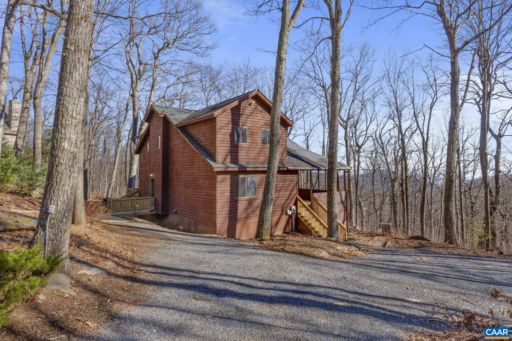 19 BLUE FLINT LN