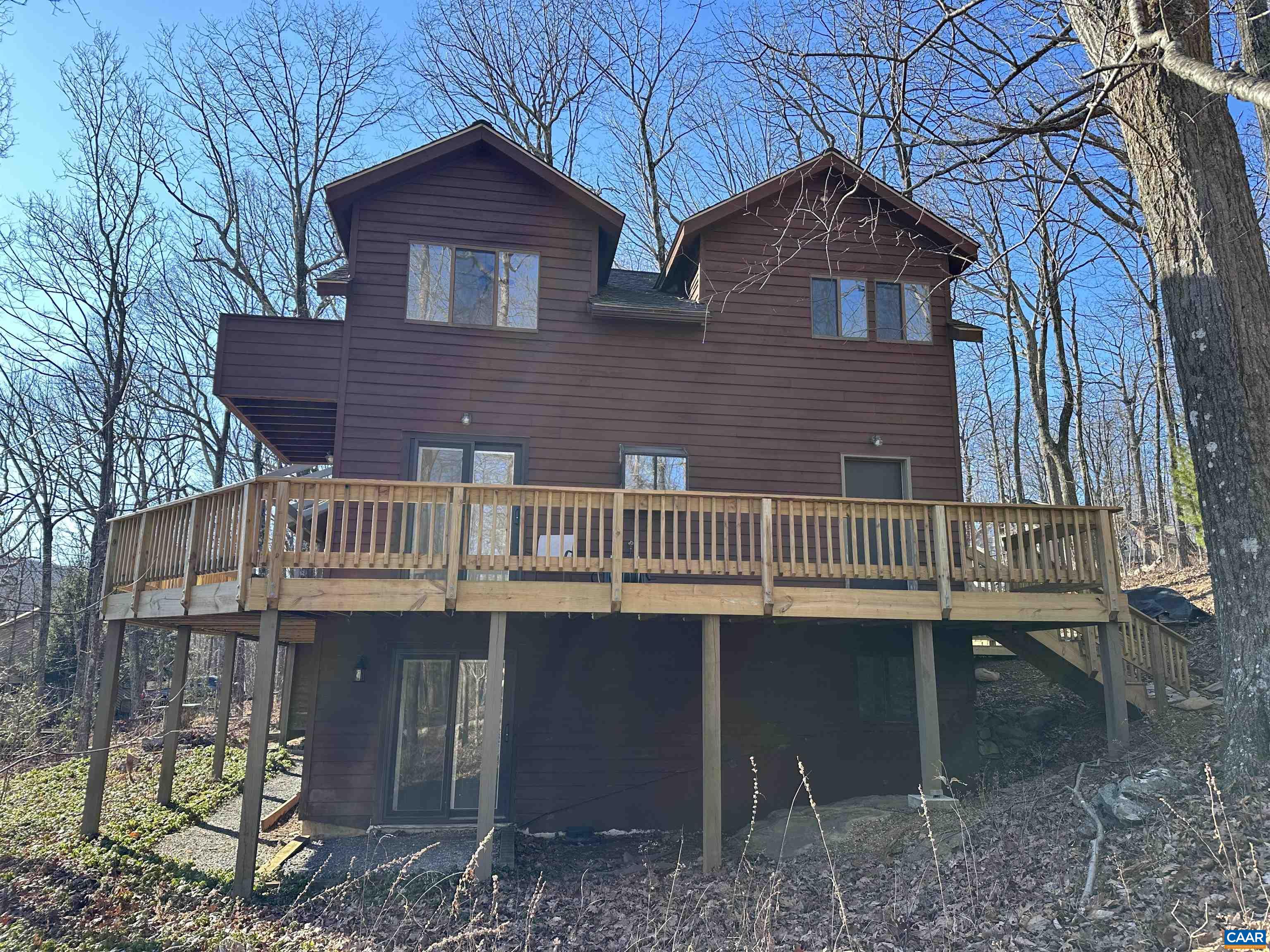 19 BLUE FLINT LN