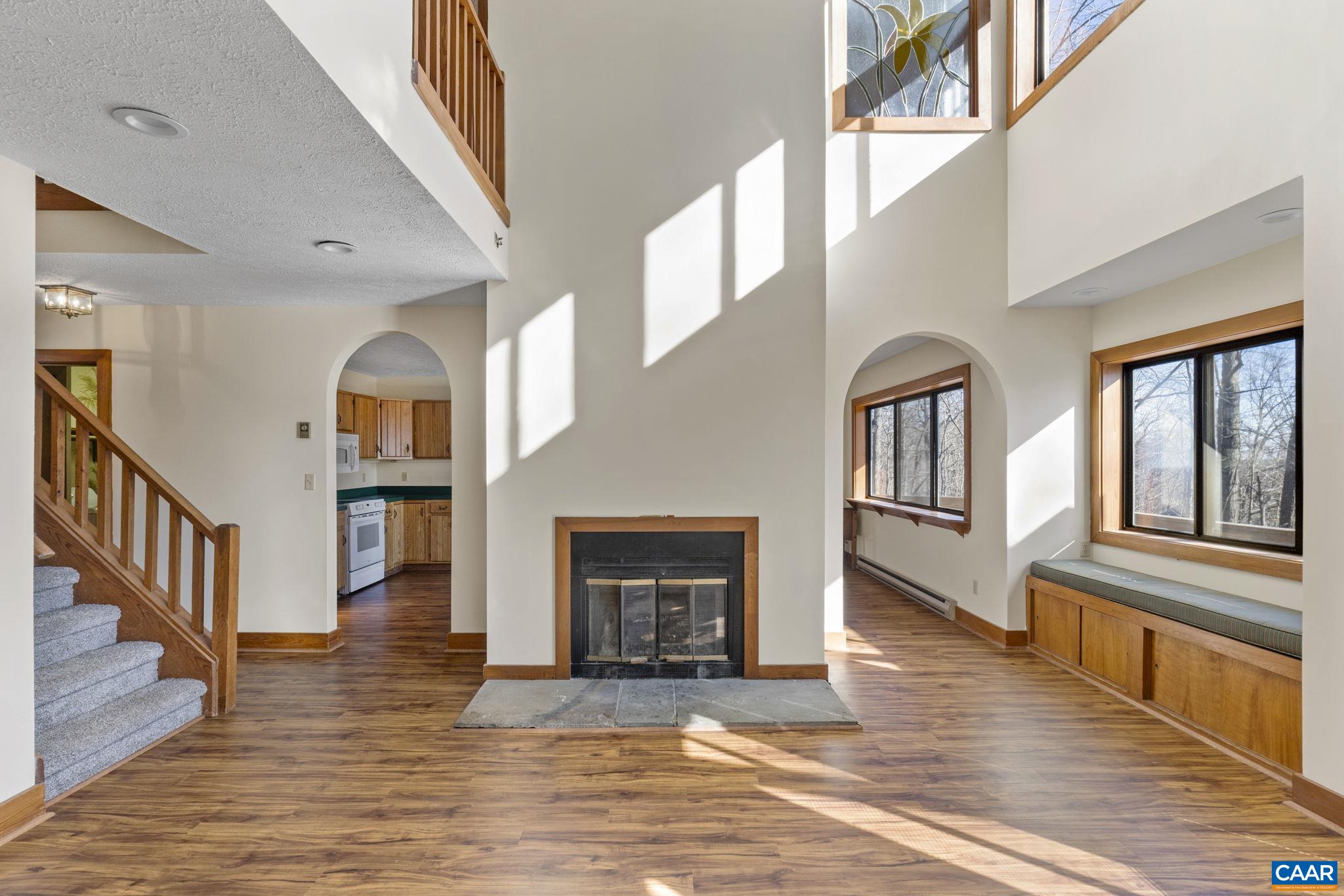 19 BLUE FLINT LN