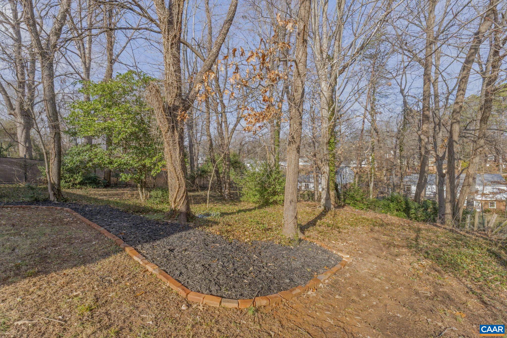 315 EASTBROOK DR