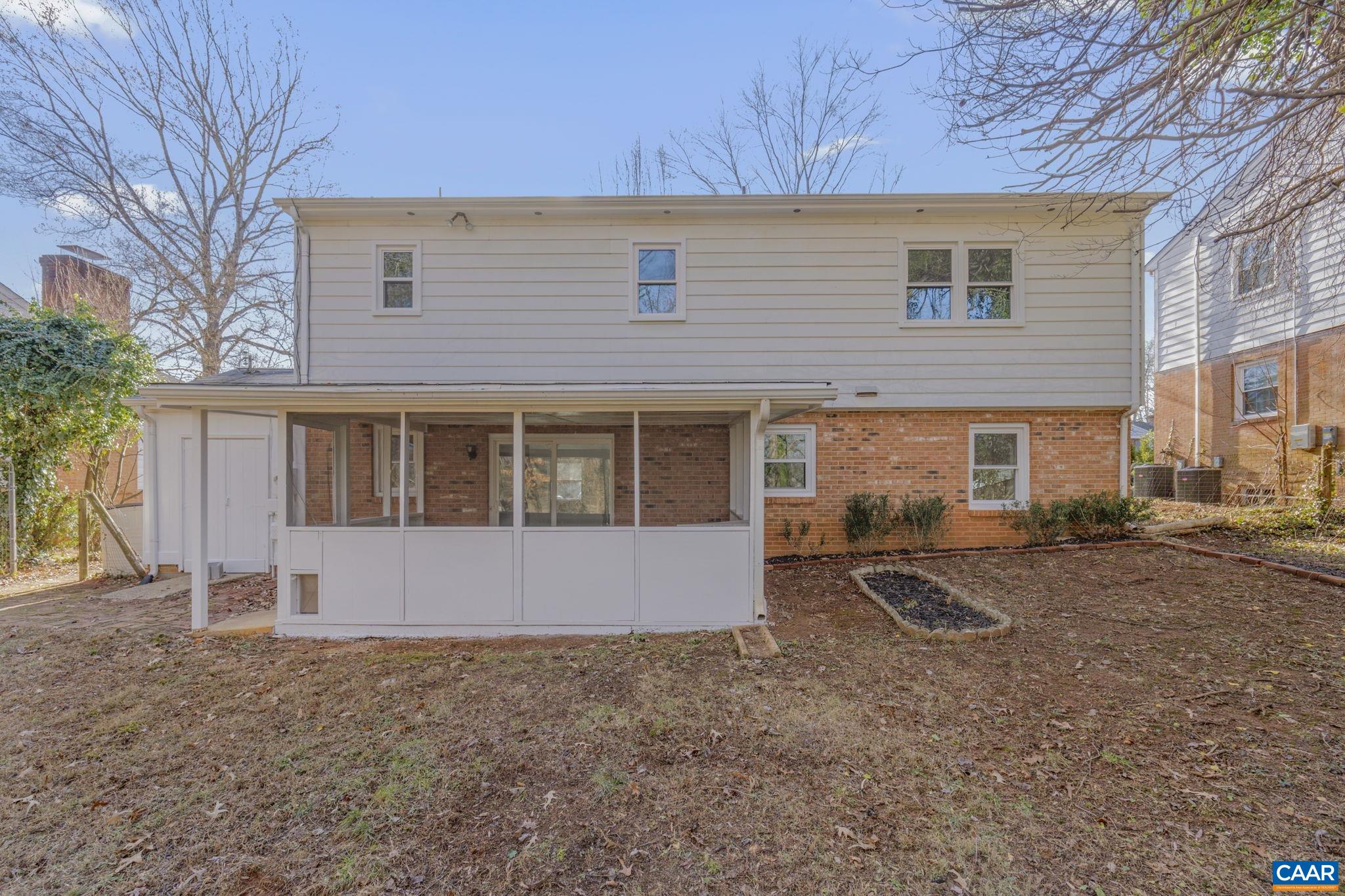 315 EASTBROOK DR