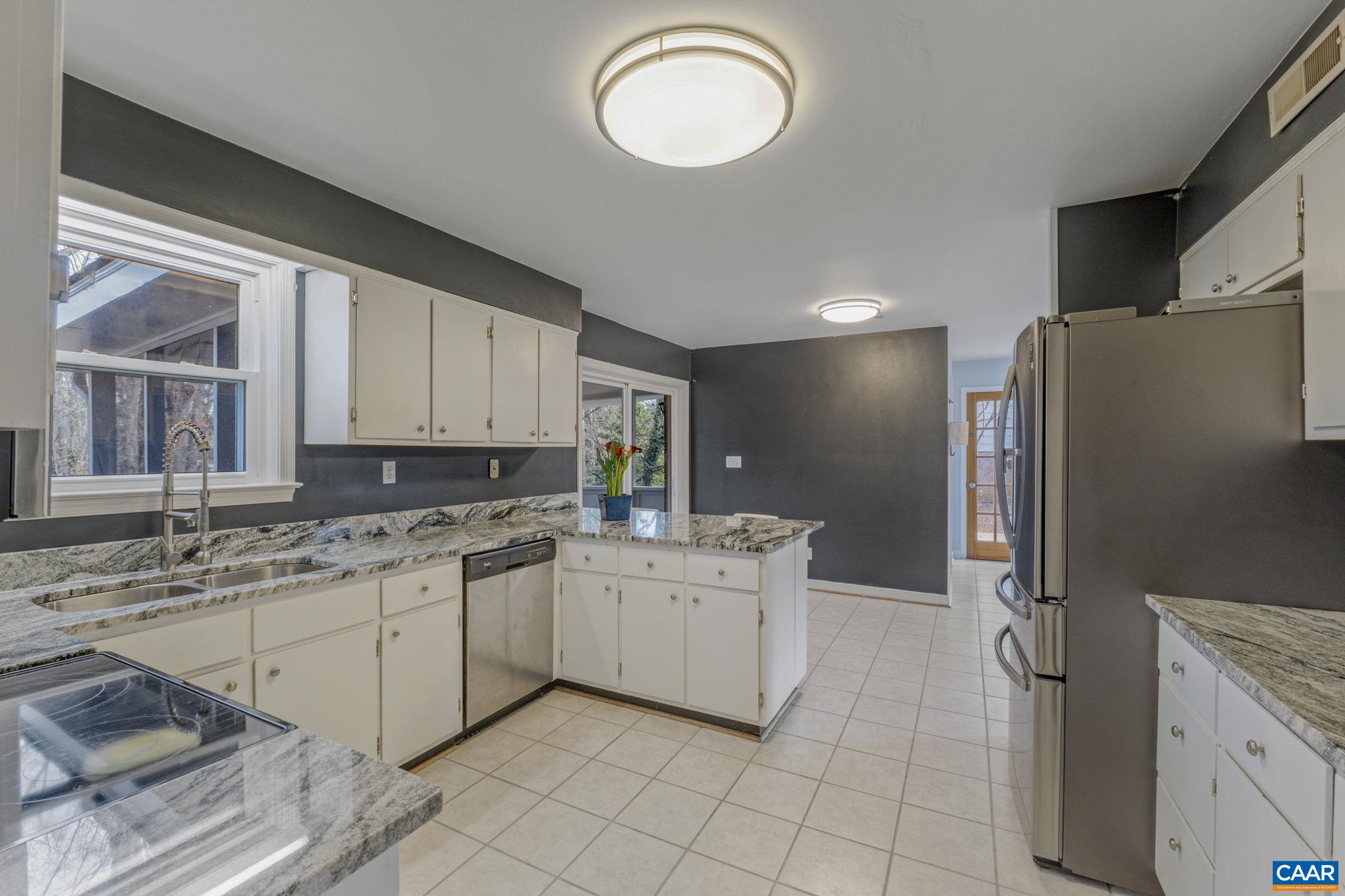 315 EASTBROOK DR