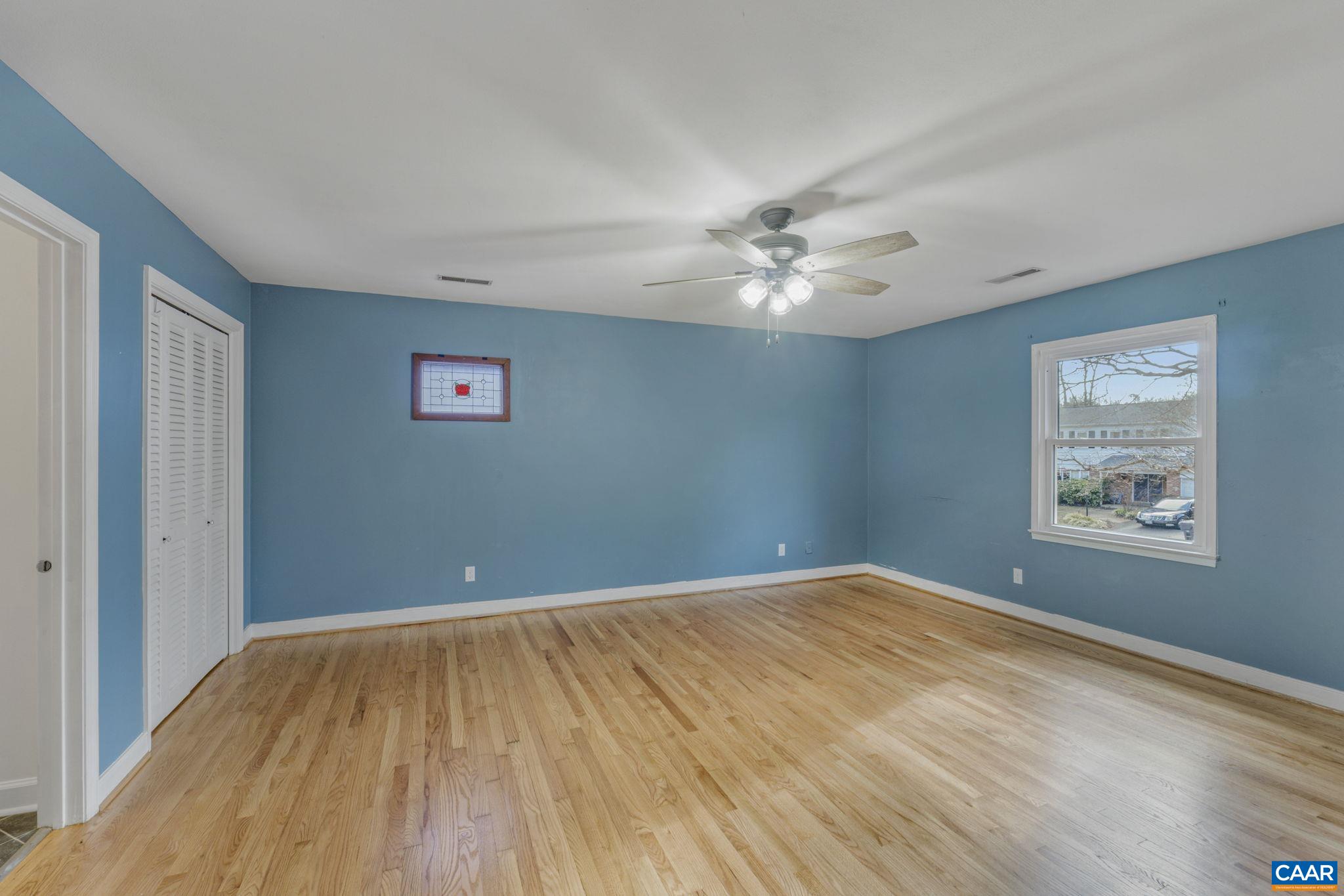 315 EASTBROOK DR