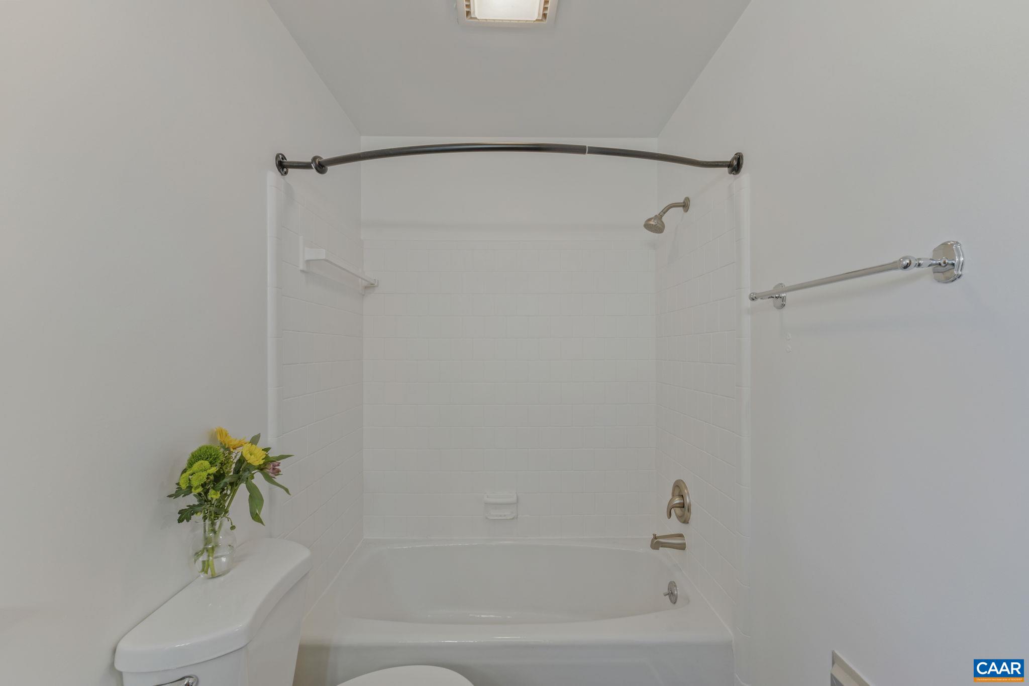 315 EASTBROOK DR