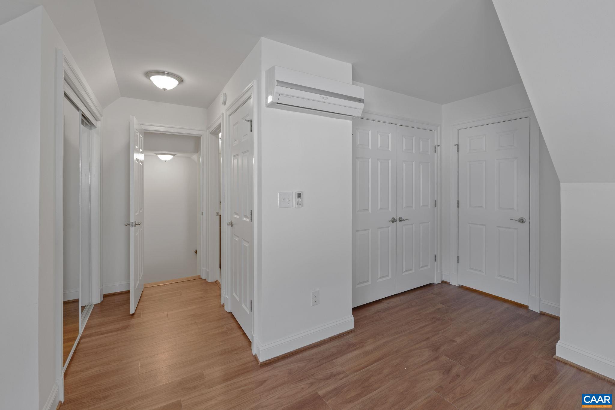 2270 HYLAND RIDGE DR