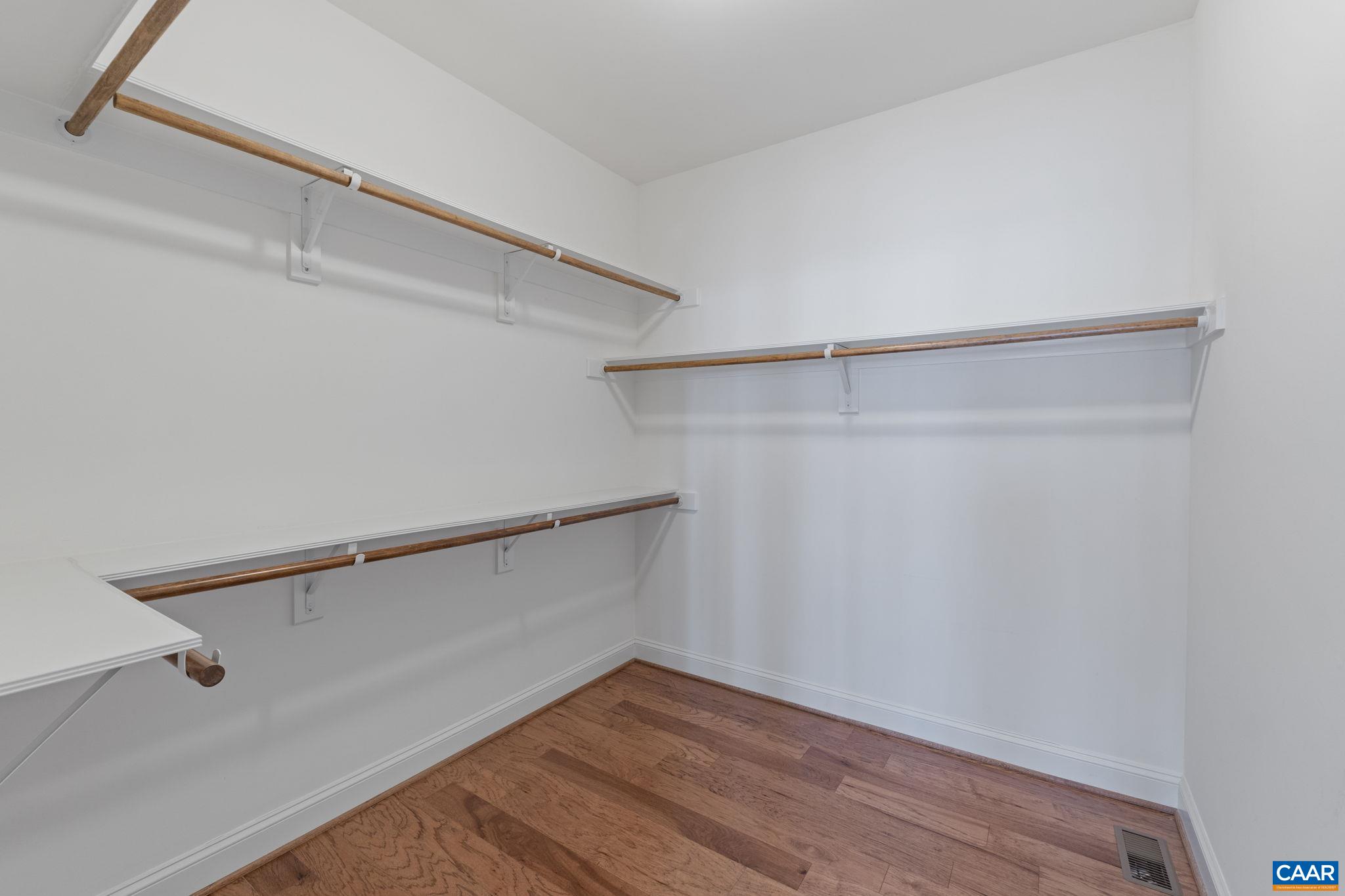 2270 HYLAND RIDGE DR