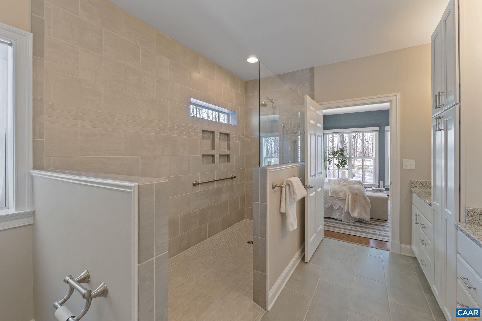 2270 HYLAND RIDGE DR