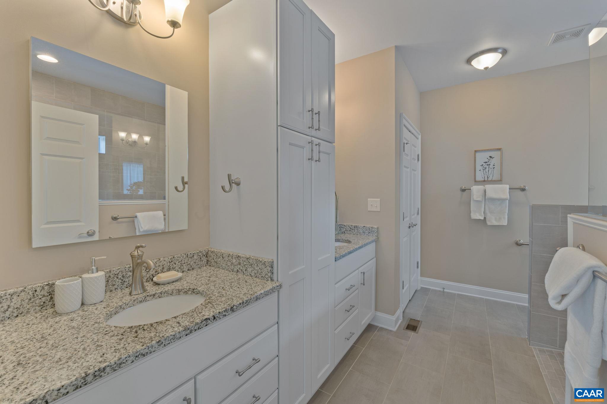 2270 HYLAND RIDGE DR