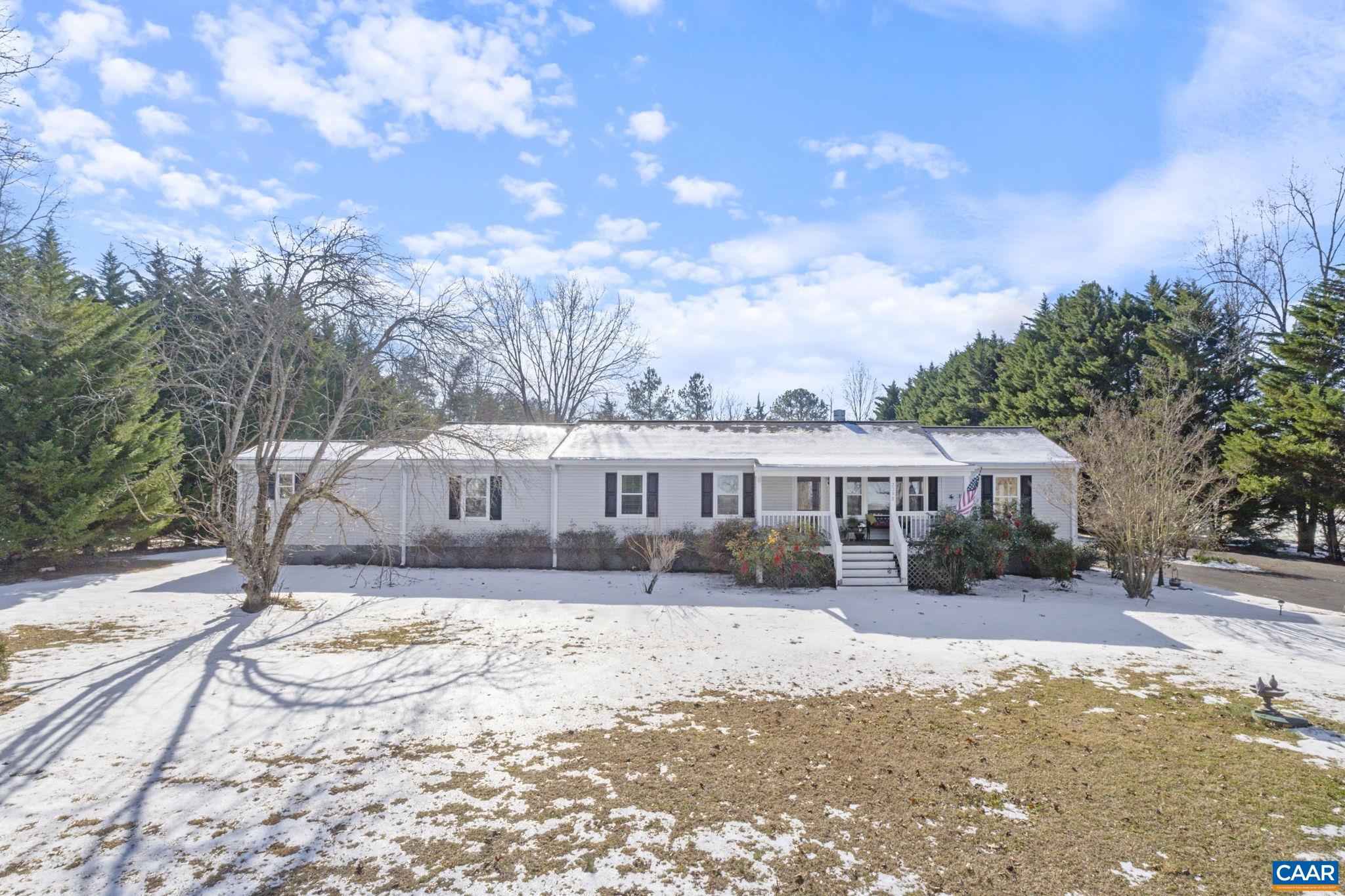 2798 W RIVER RD