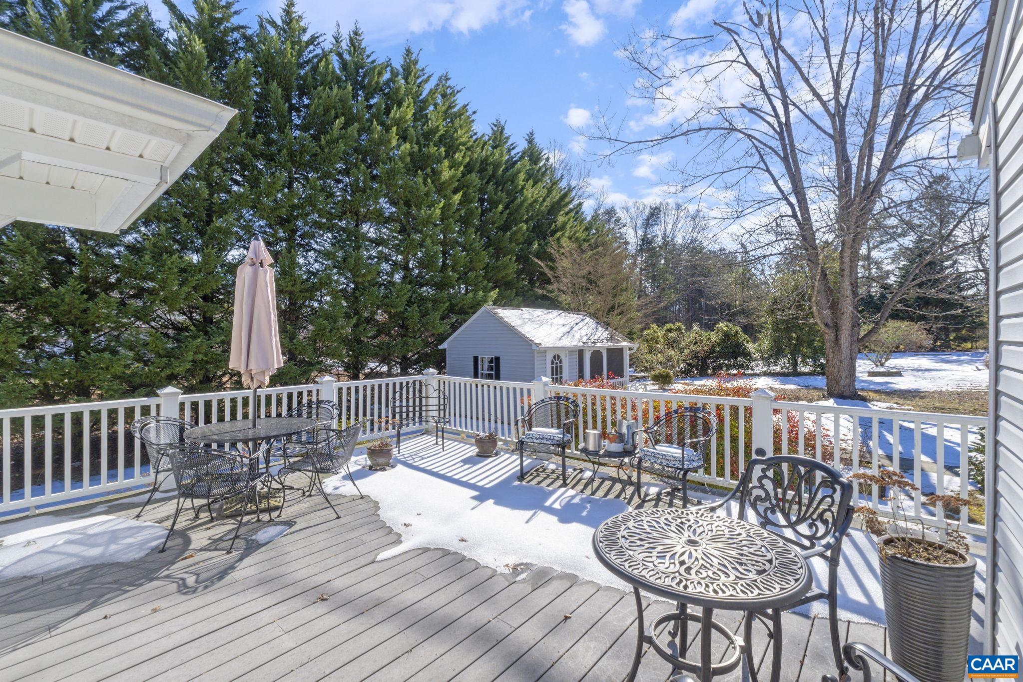 2798 W RIVER RD