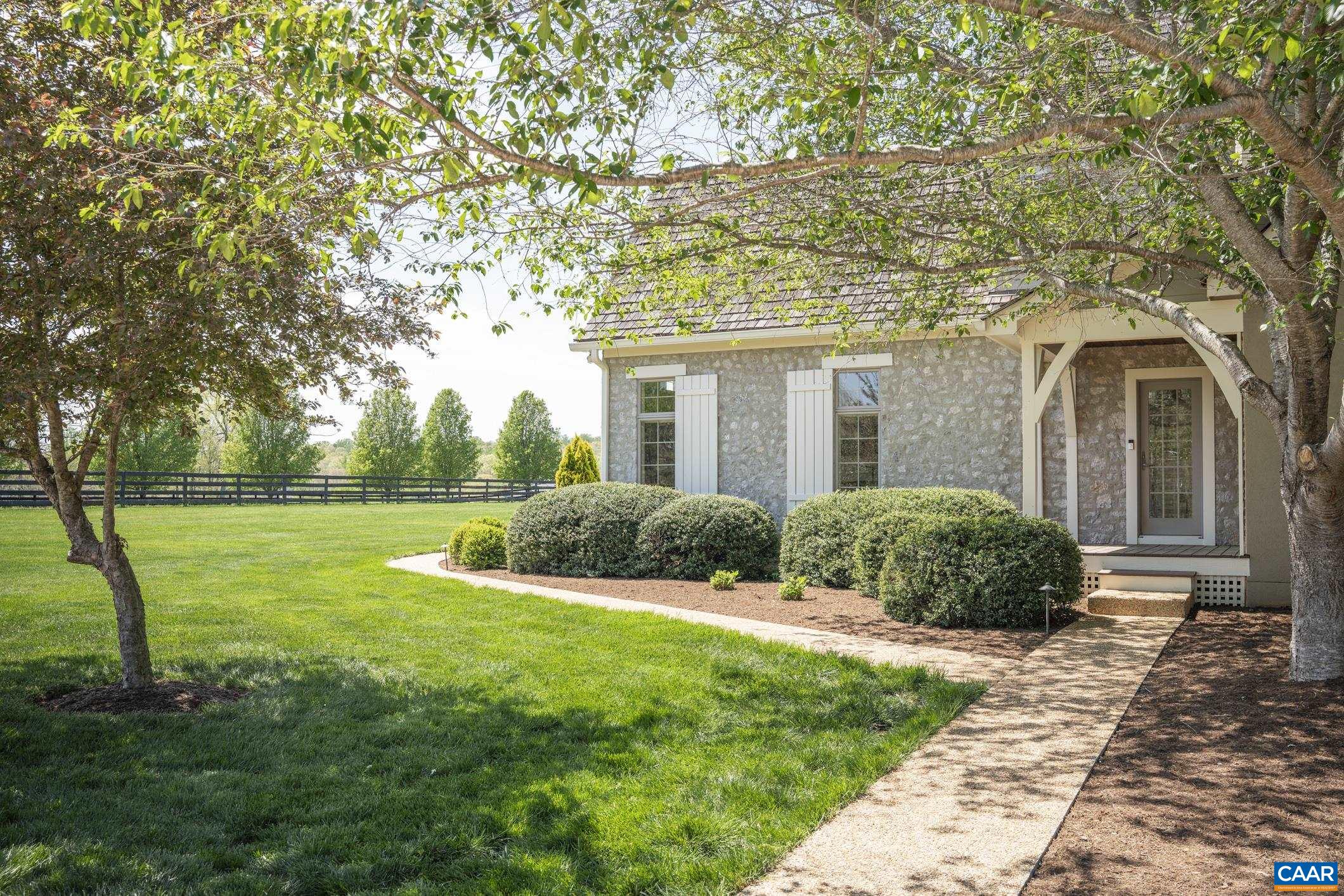 1776 FRAYS RIDGE CROSSING