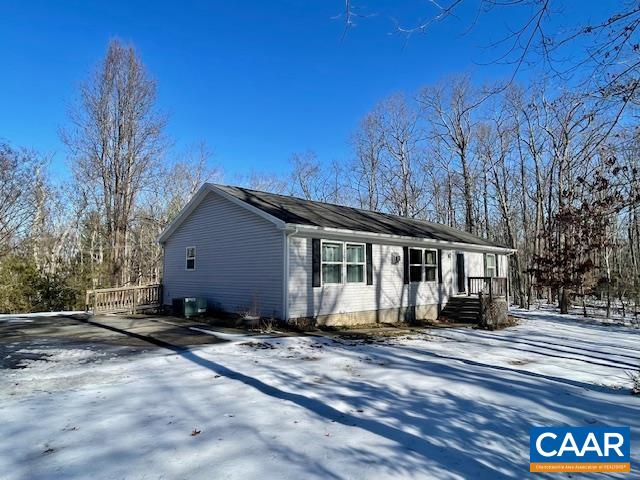 4785 WOODBOUND RD
