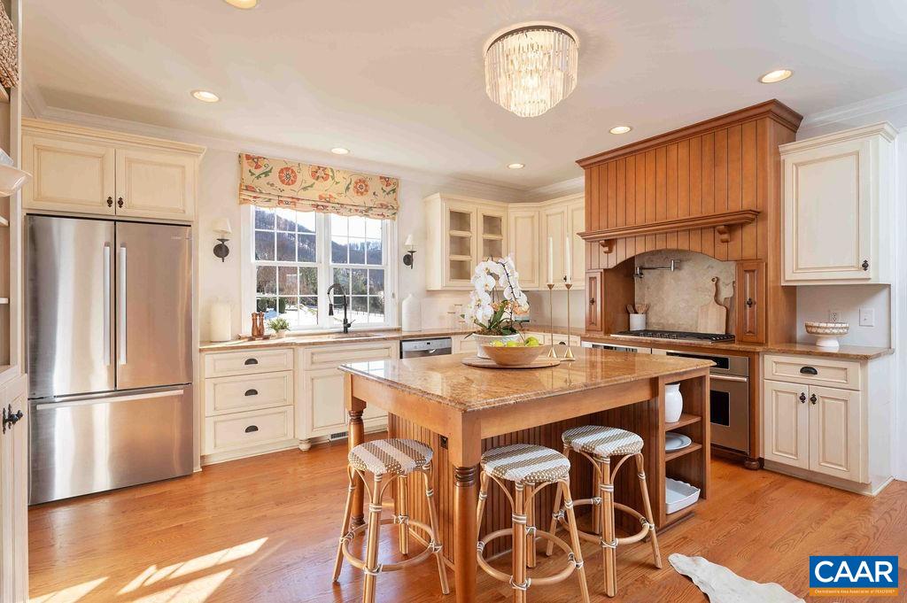 3505 ROCKS MILL LN