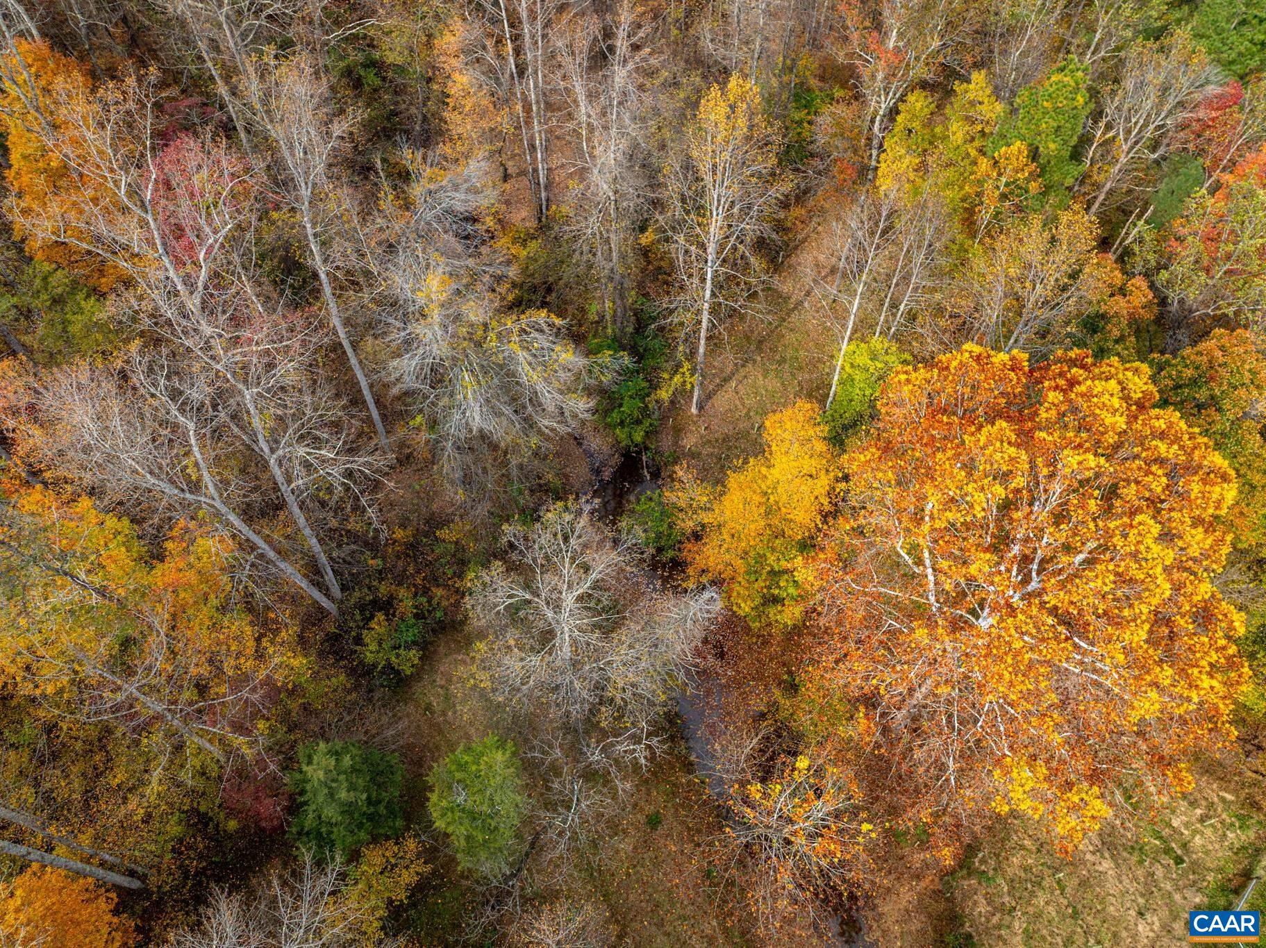 2395 MOUNTAIN BROOK DR