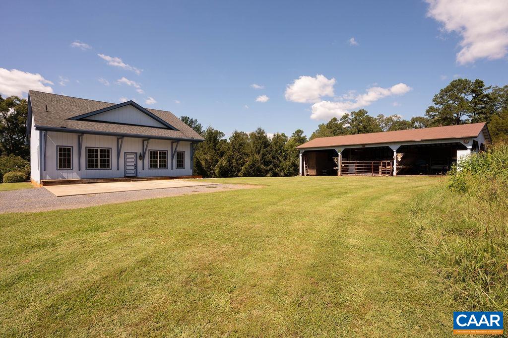 949 FIELDS OF BOAZ DR