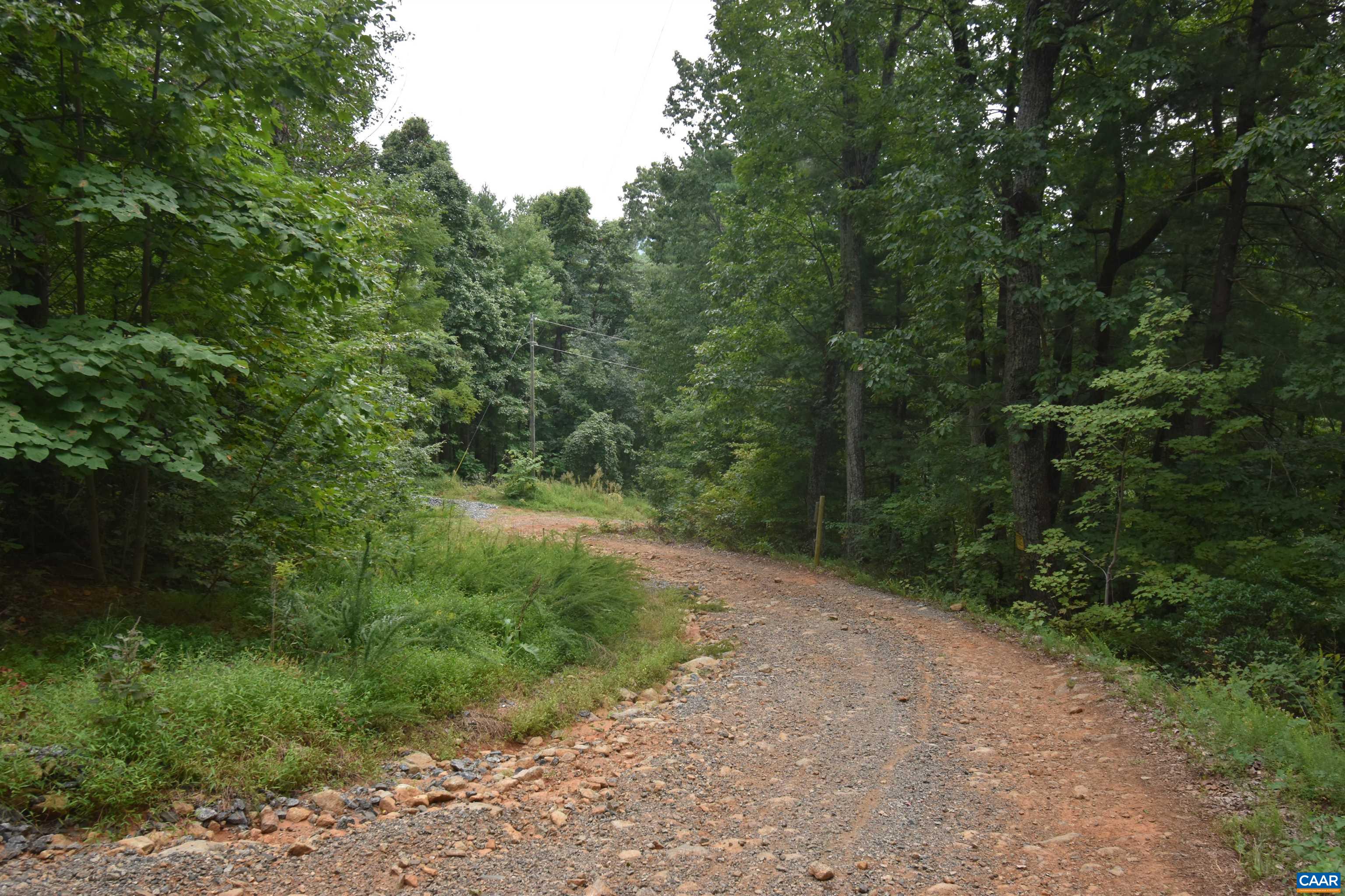 12 OLD MOUNTAIN RD