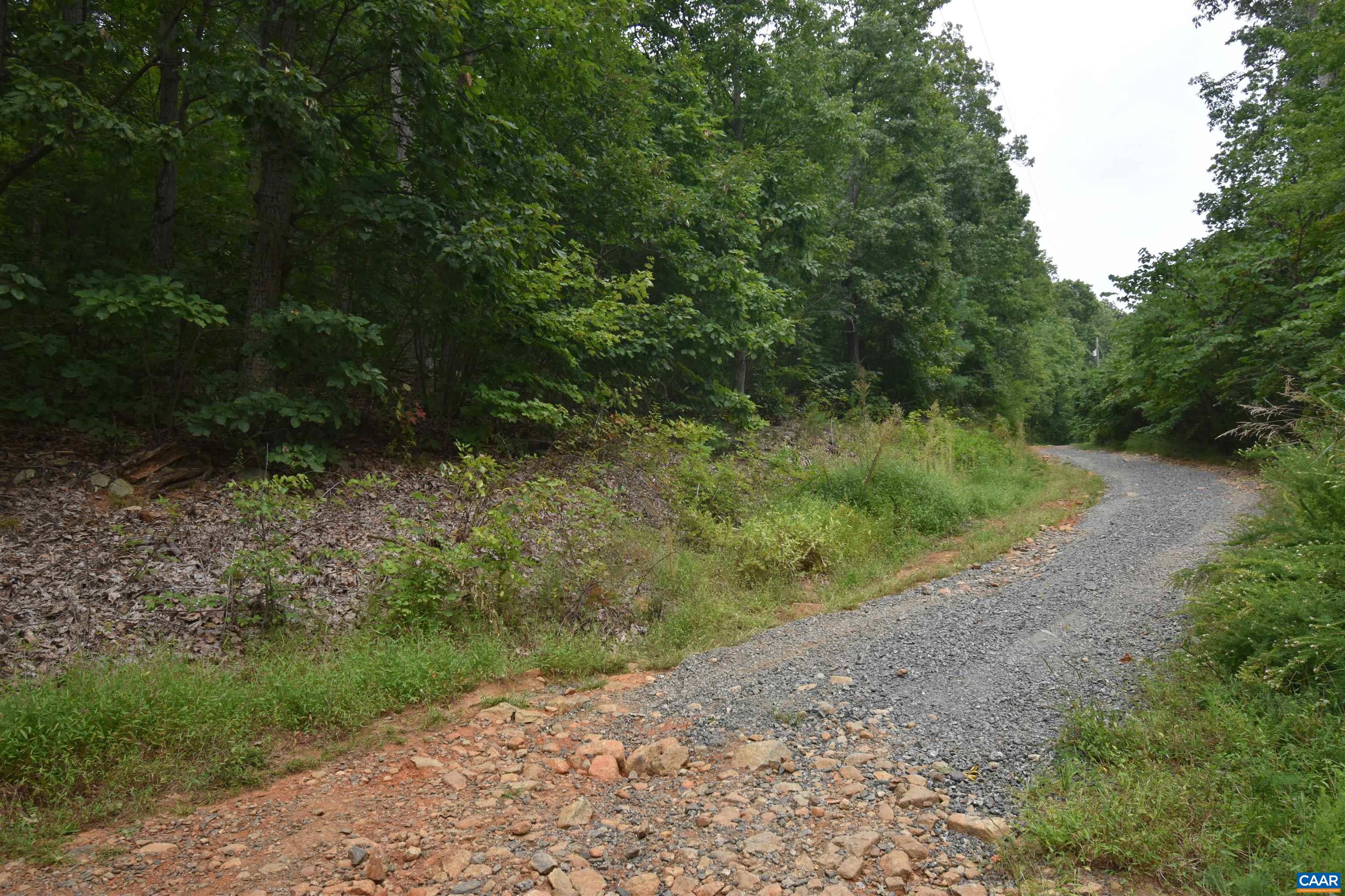 12 OLD MOUNTAIN RD