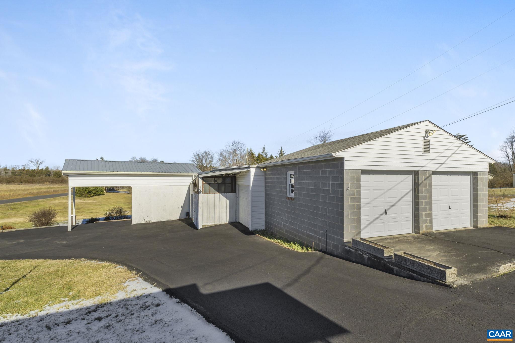 2760 THOMAS JEFFERSON PKWY