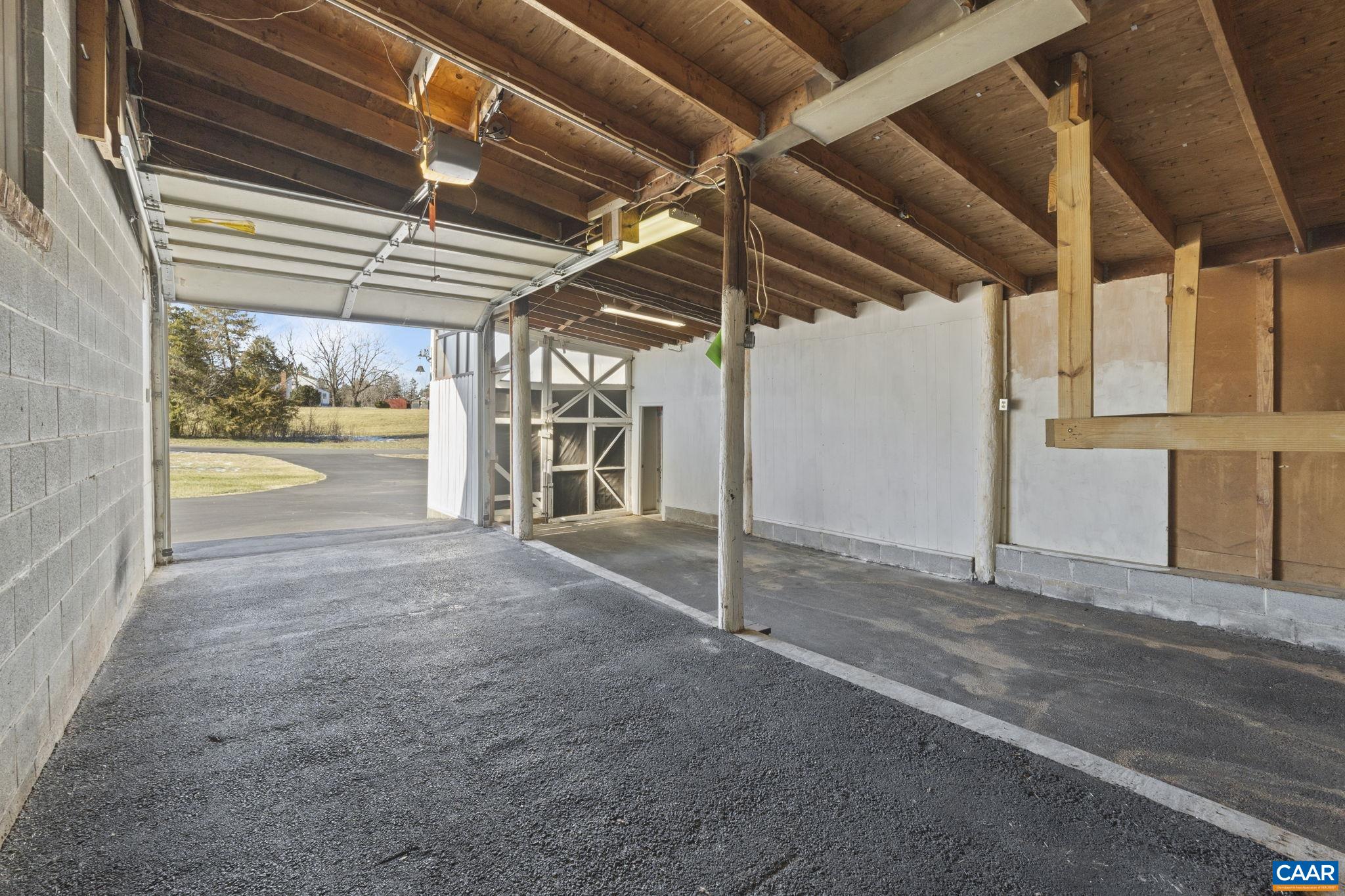 2760 THOMAS JEFFERSON PKWY