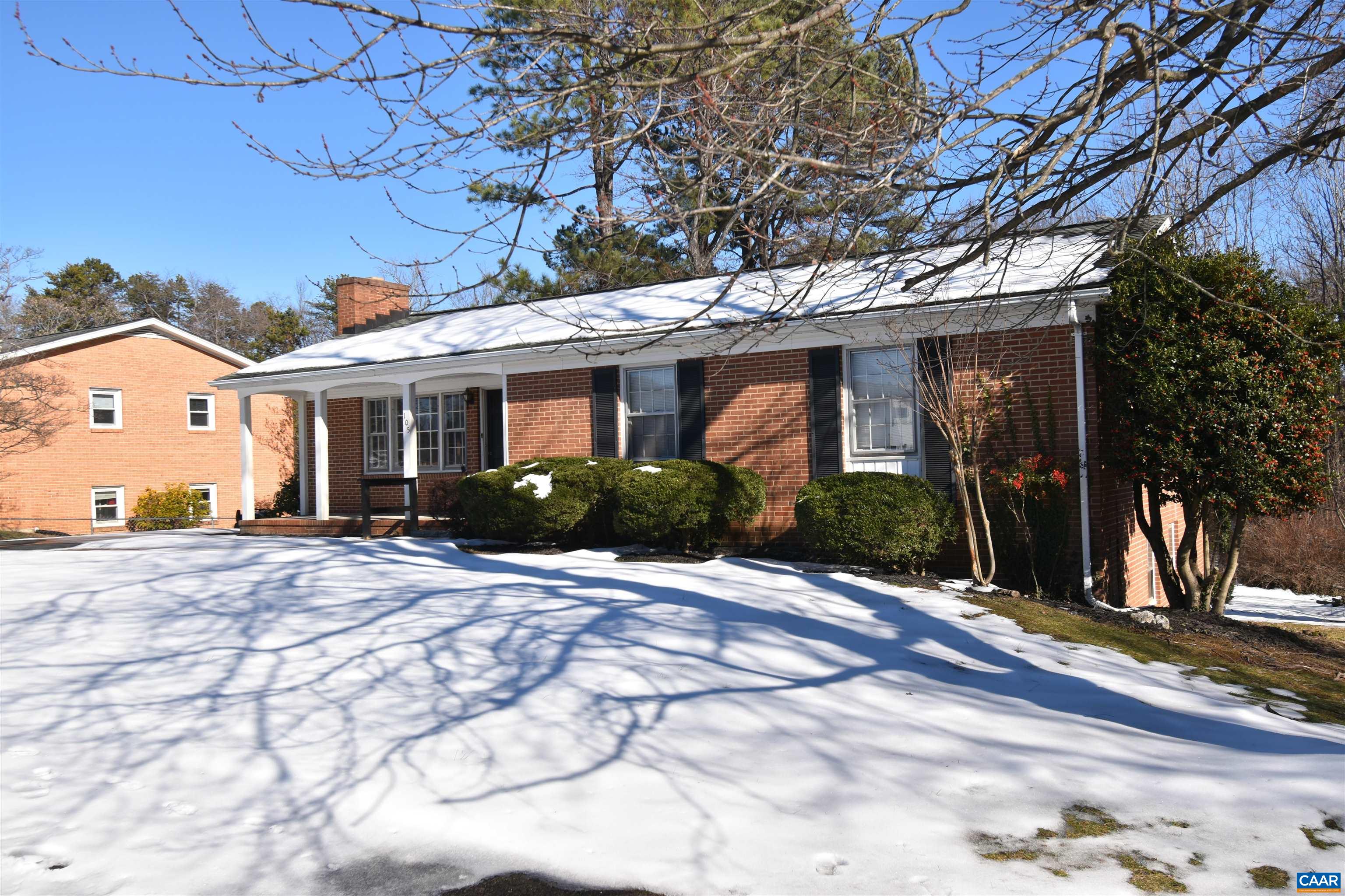 105 DEERWOOD DR