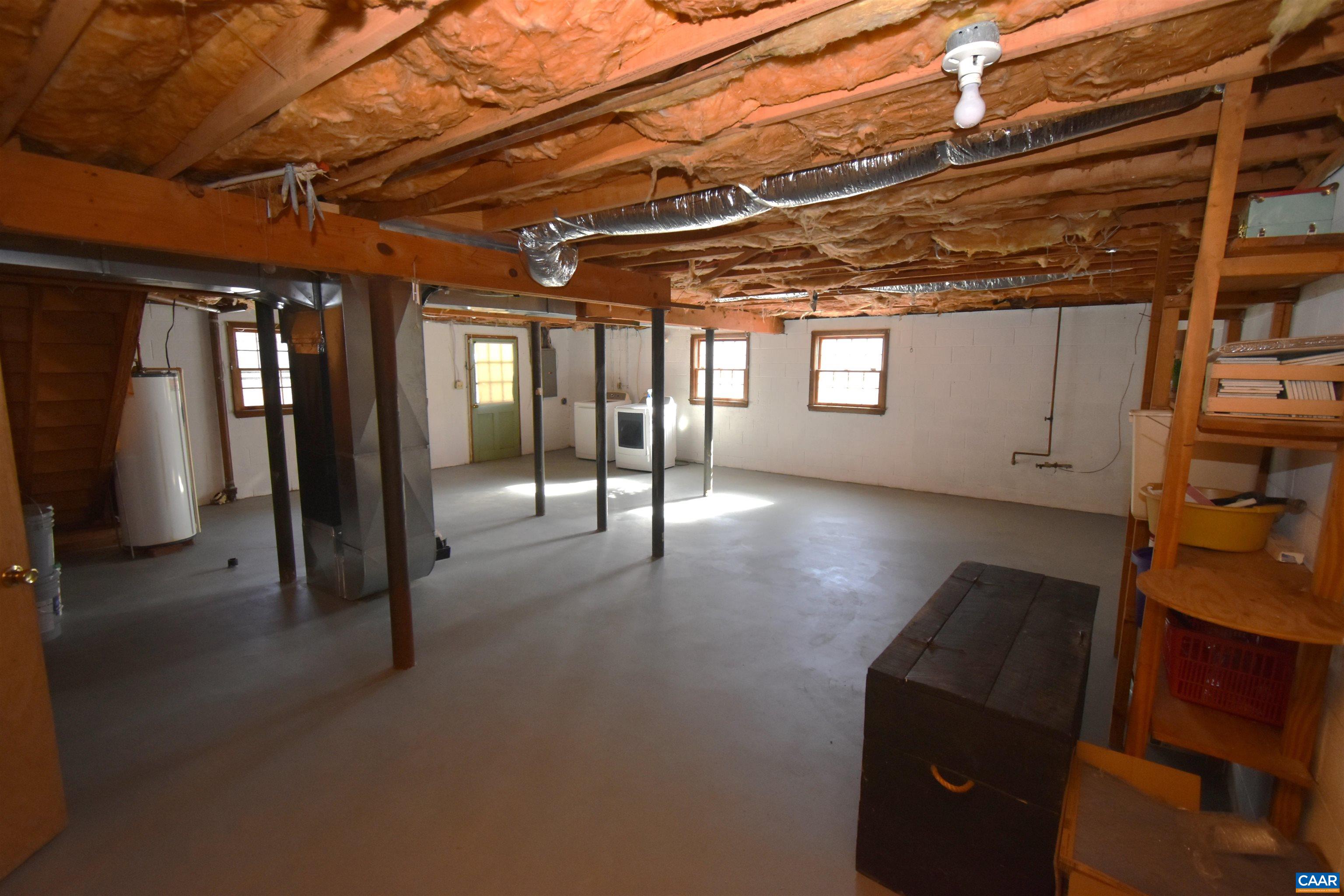 105 DEERWOOD DR