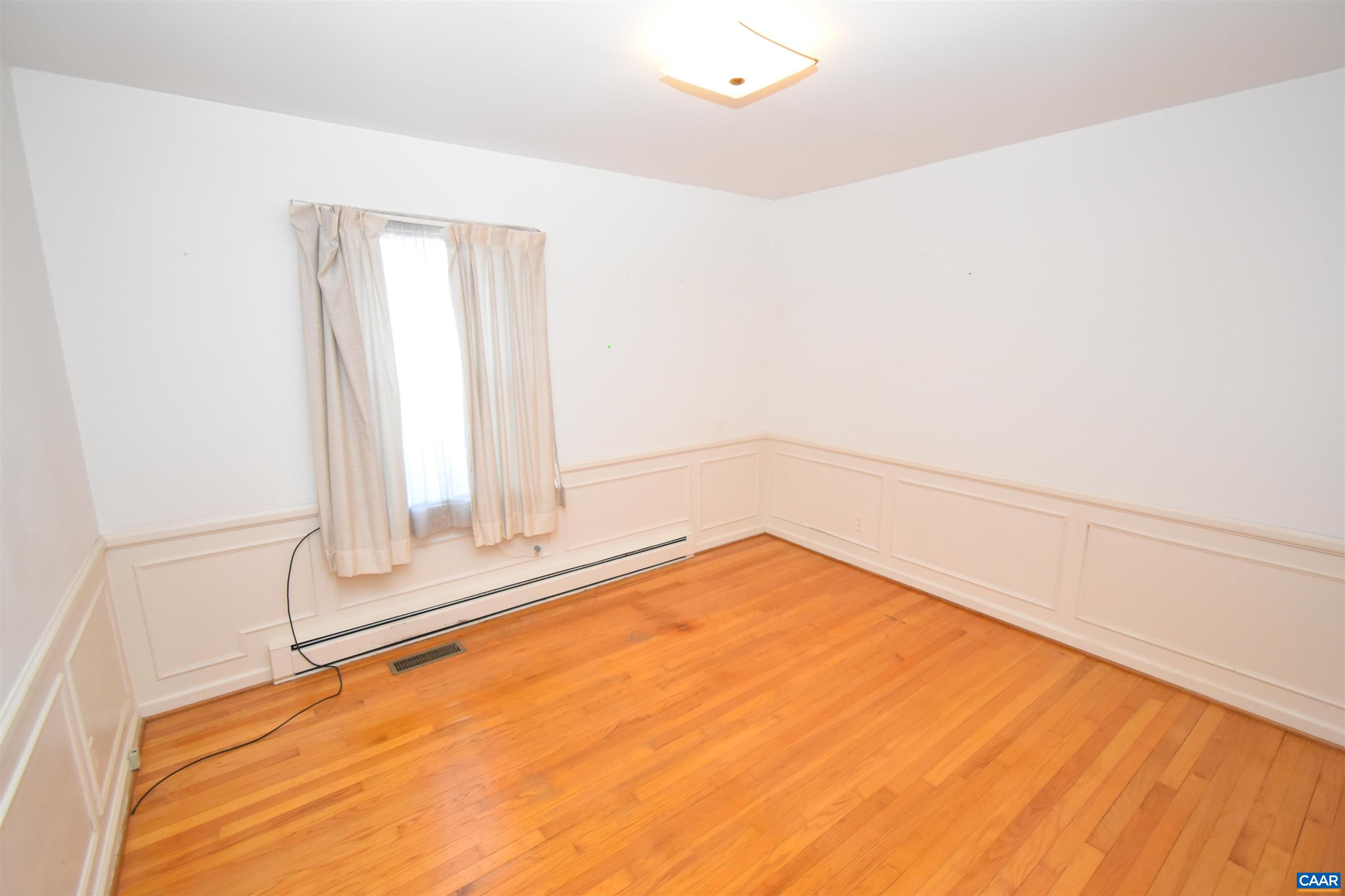 105 DEERWOOD DR