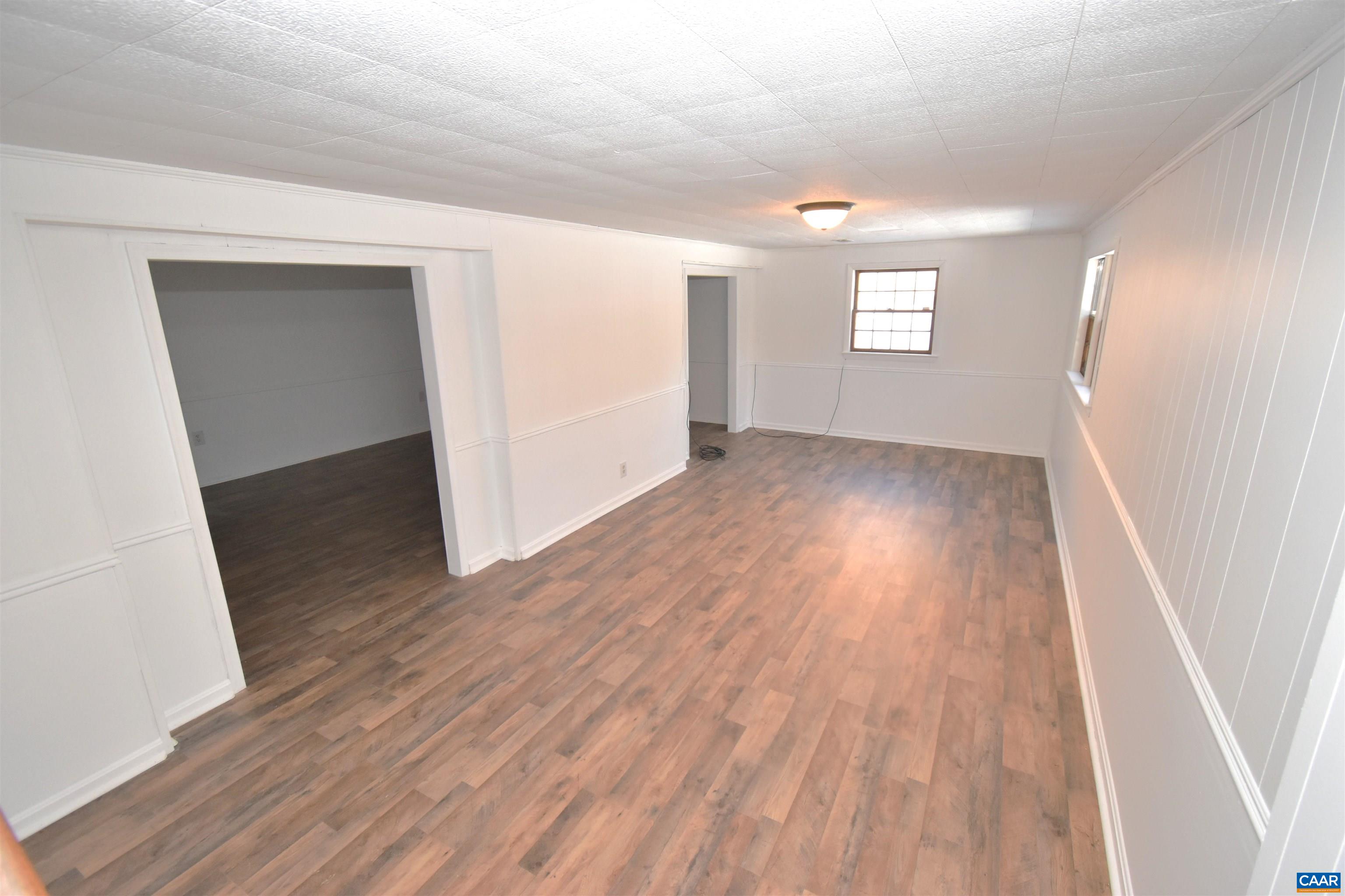 105 DEERWOOD DR