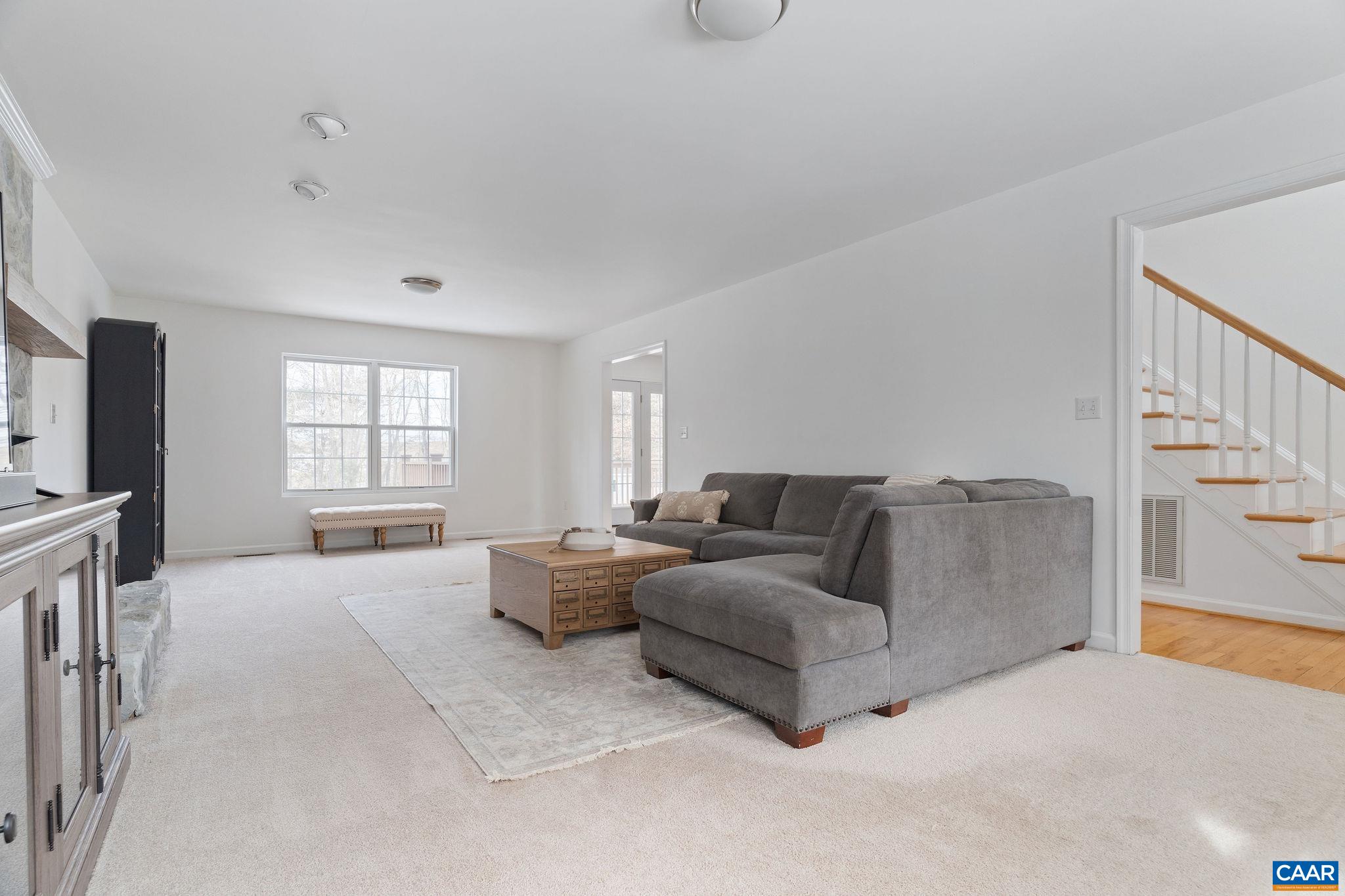 388 CARODON DR