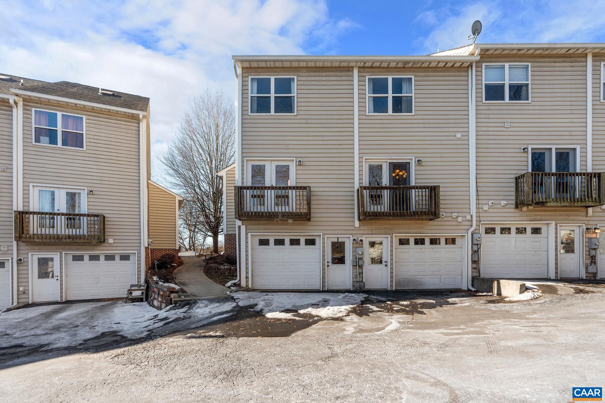 1103 DRUID AVE Unit: J