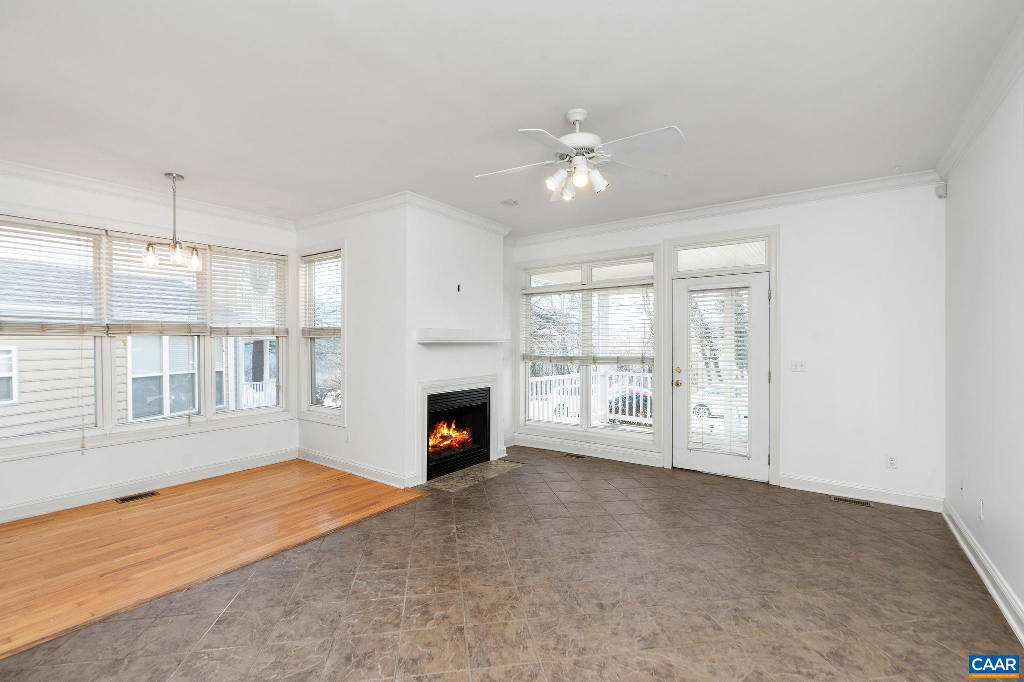 1103 DRUID AVE Unit: J