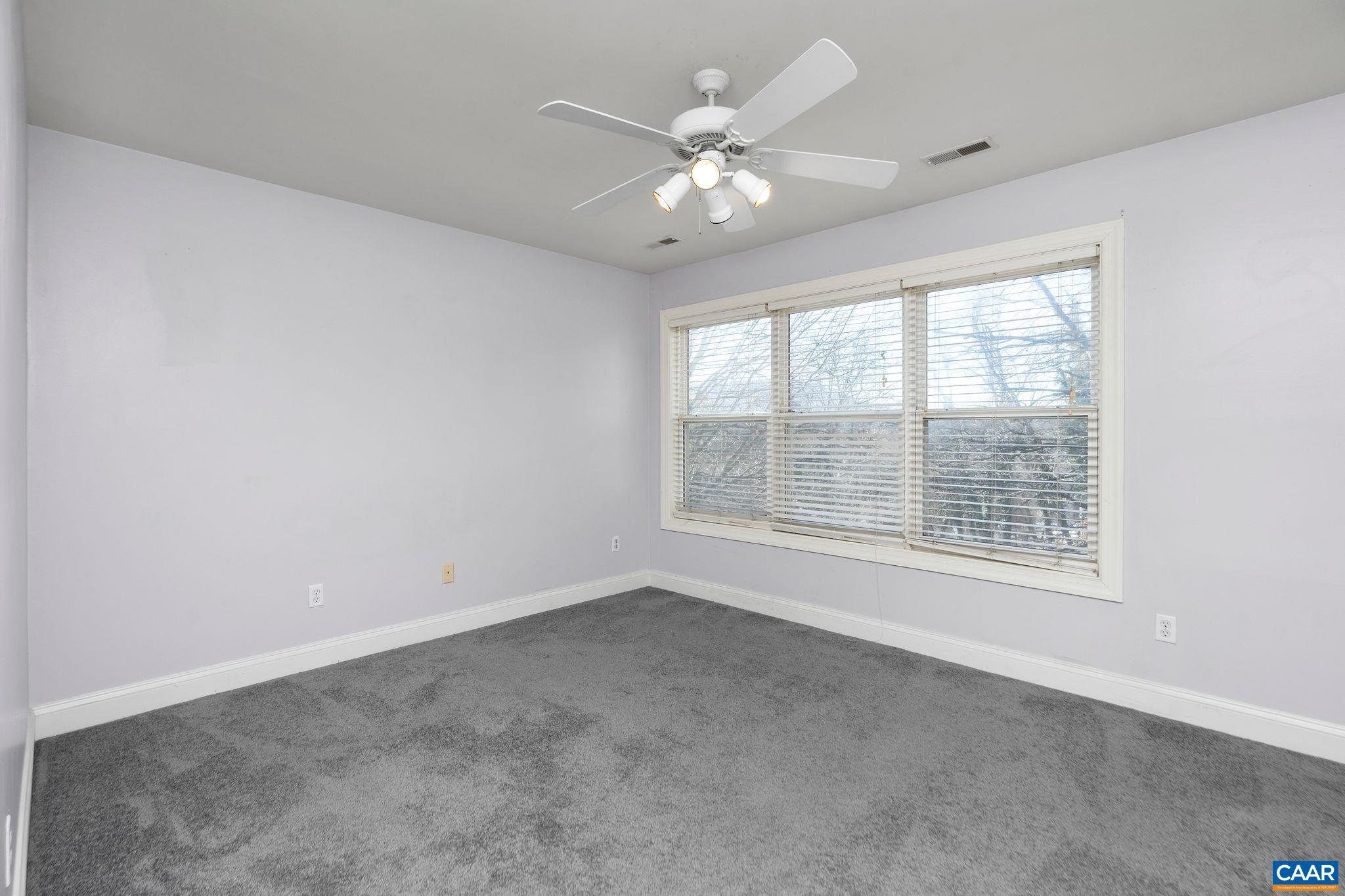 1103 DRUID AVE Unit: J