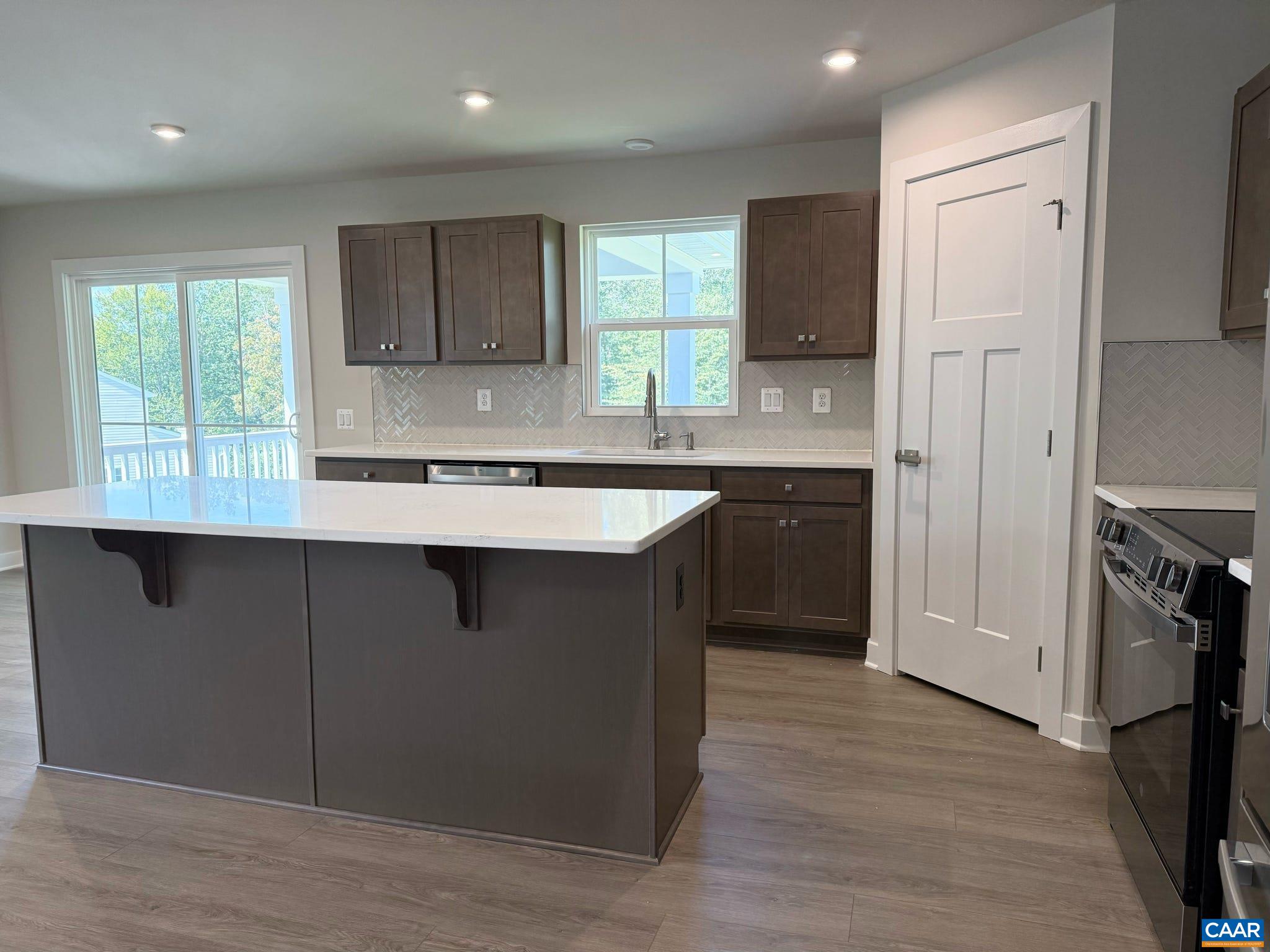 46 CONGAREE DR