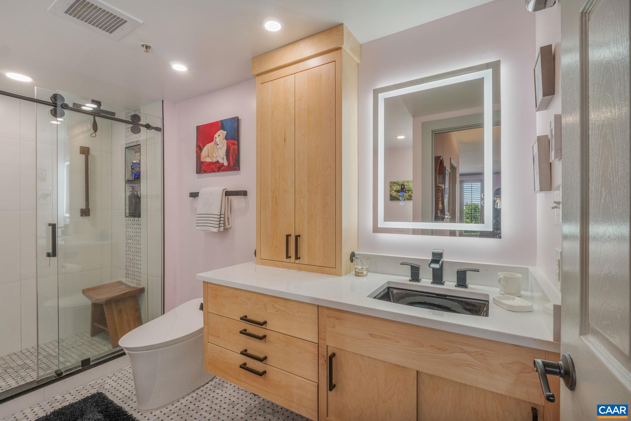500 CRESTWOOD DR Unit: 1202