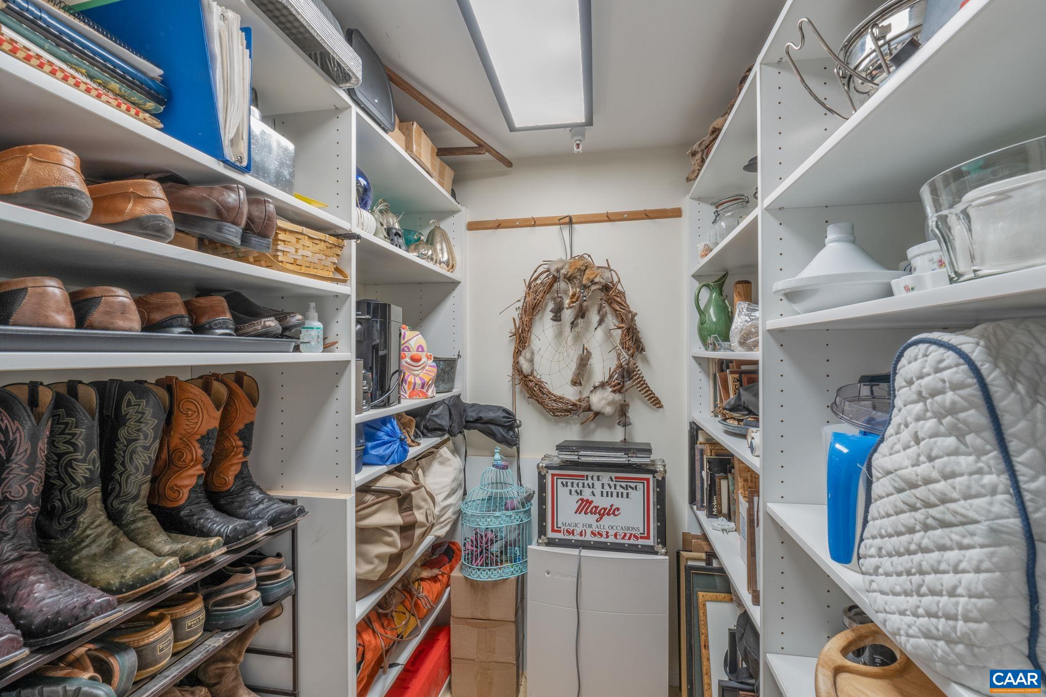 500 CRESTWOOD DR Unit: 1202