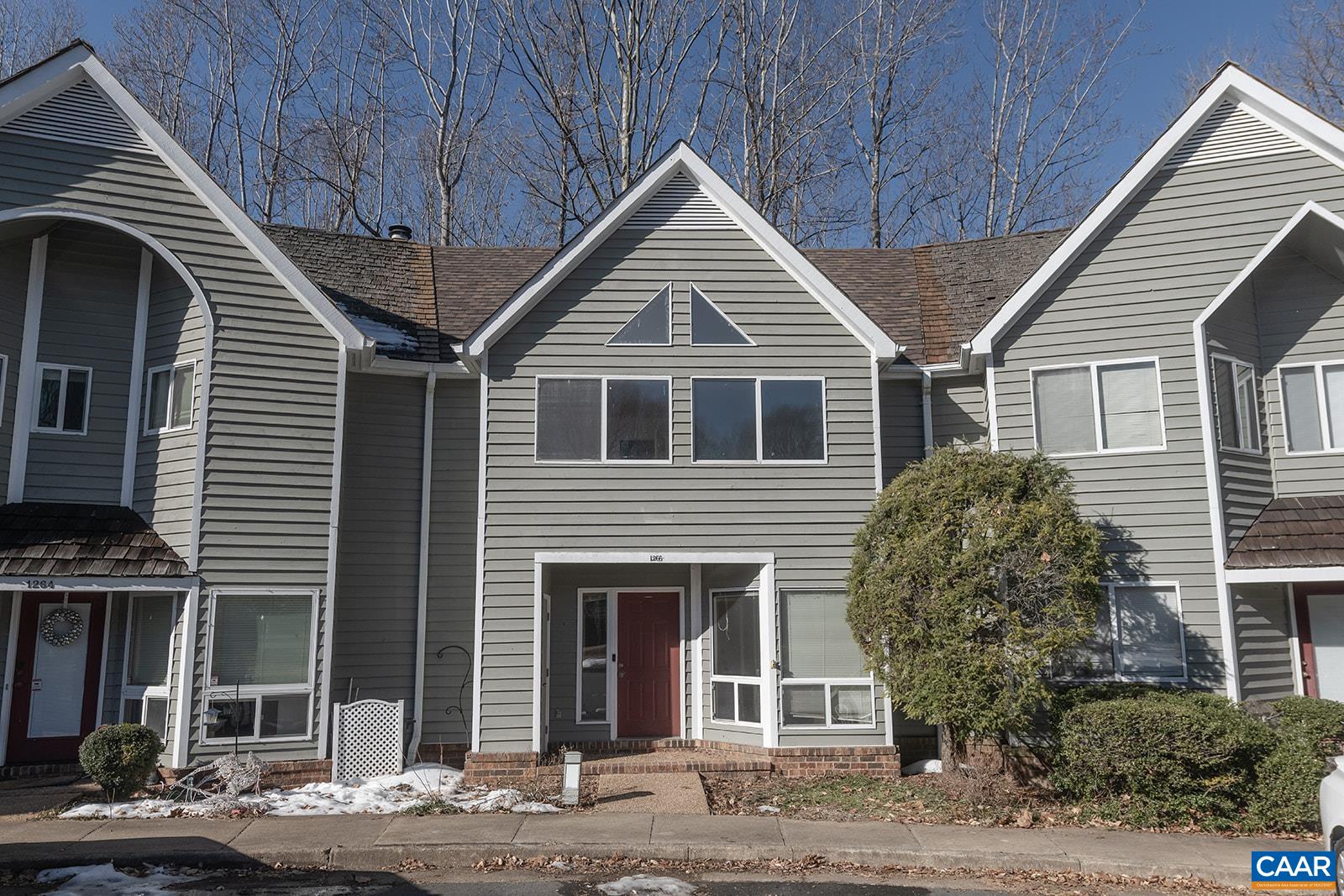 1266 CHATHAM RDG