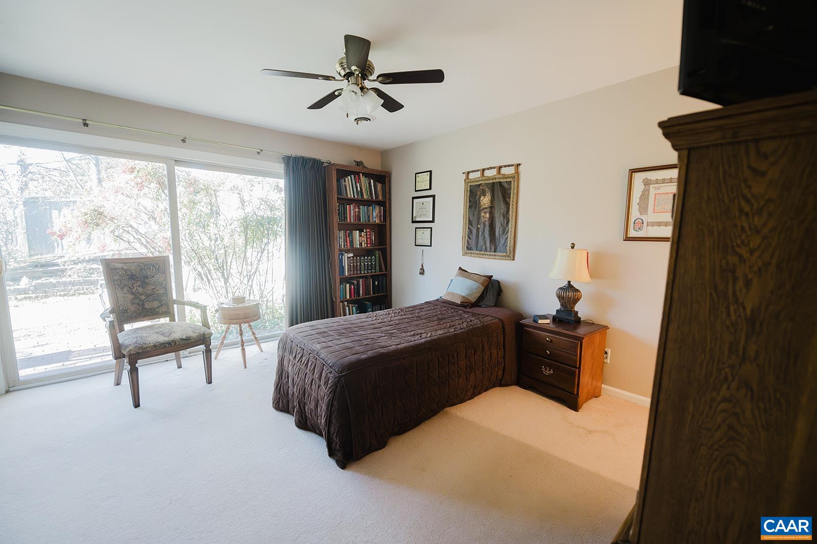 1456 MONTEREY DR