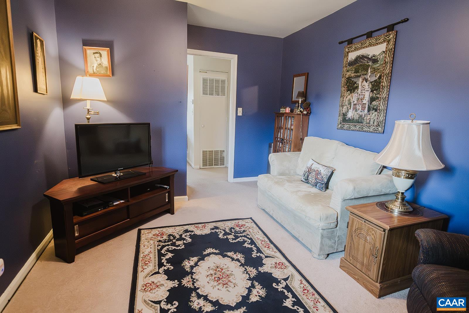 1456 MONTEREY DR