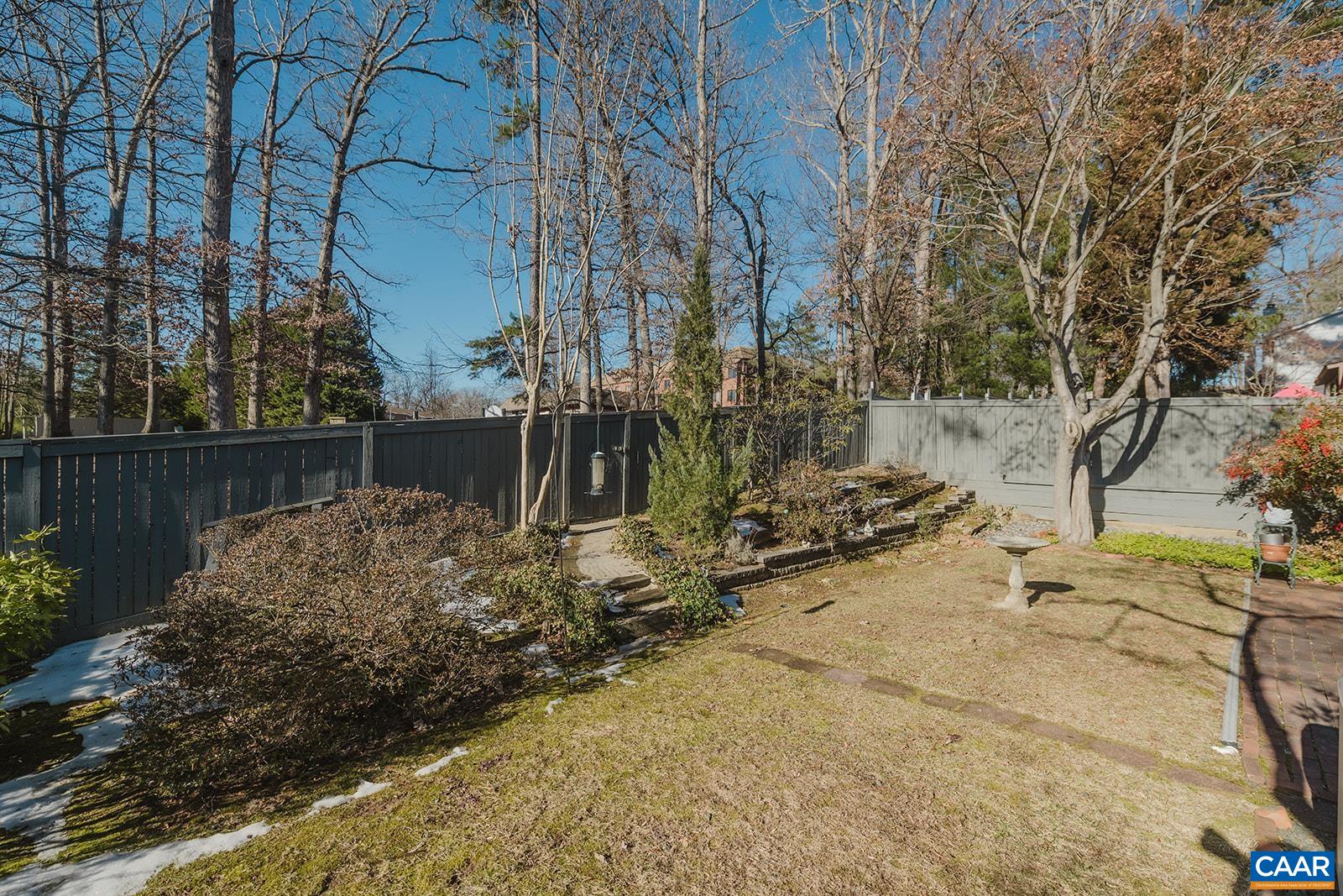 1456 MONTEREY DR