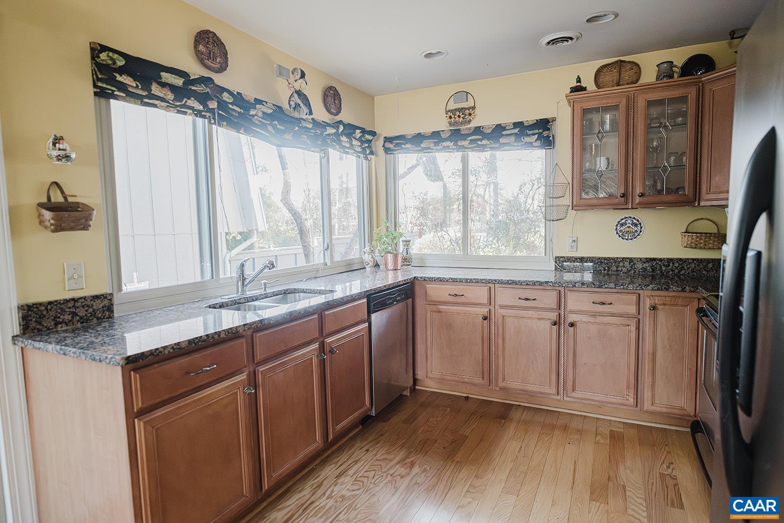 1456 MONTEREY DR