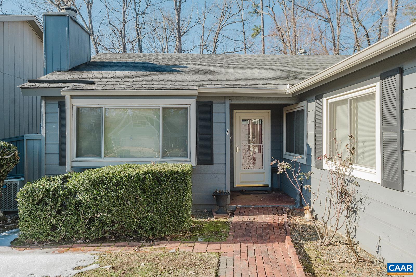 1456 MONTEREY DR