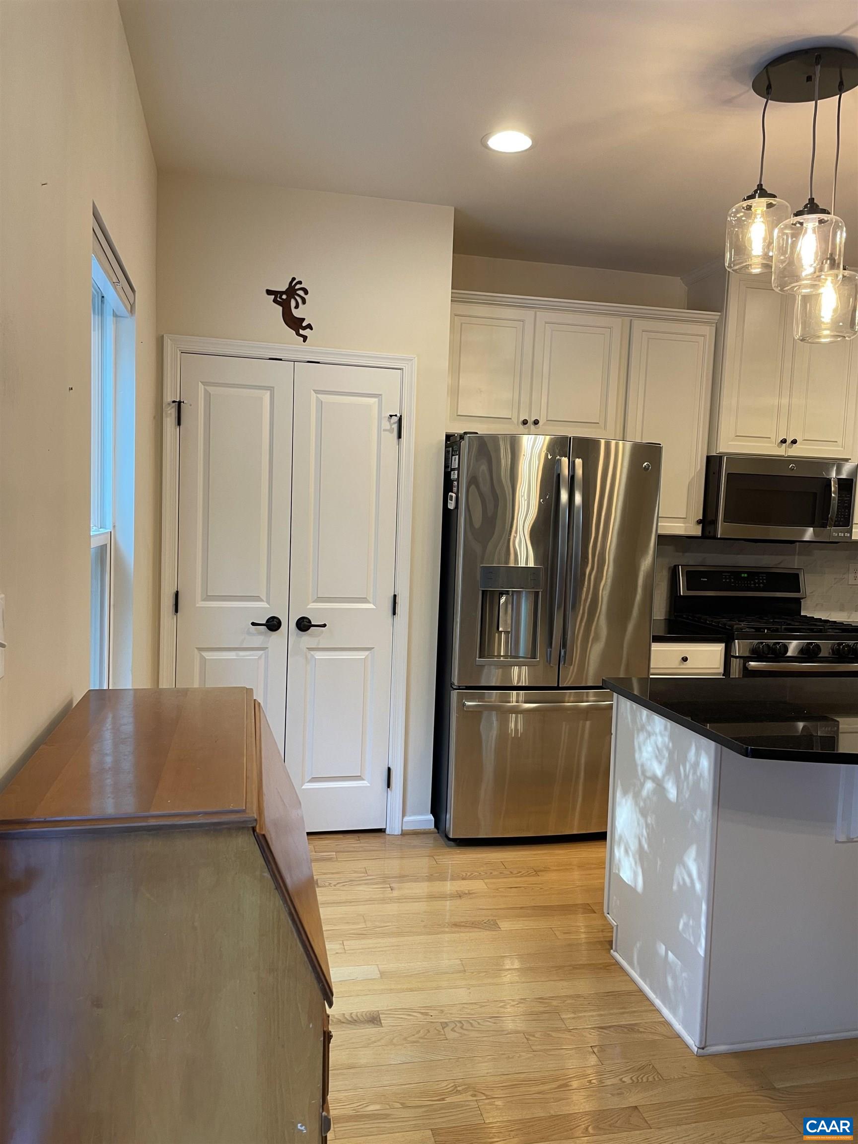 2038 BETHPAGE CT