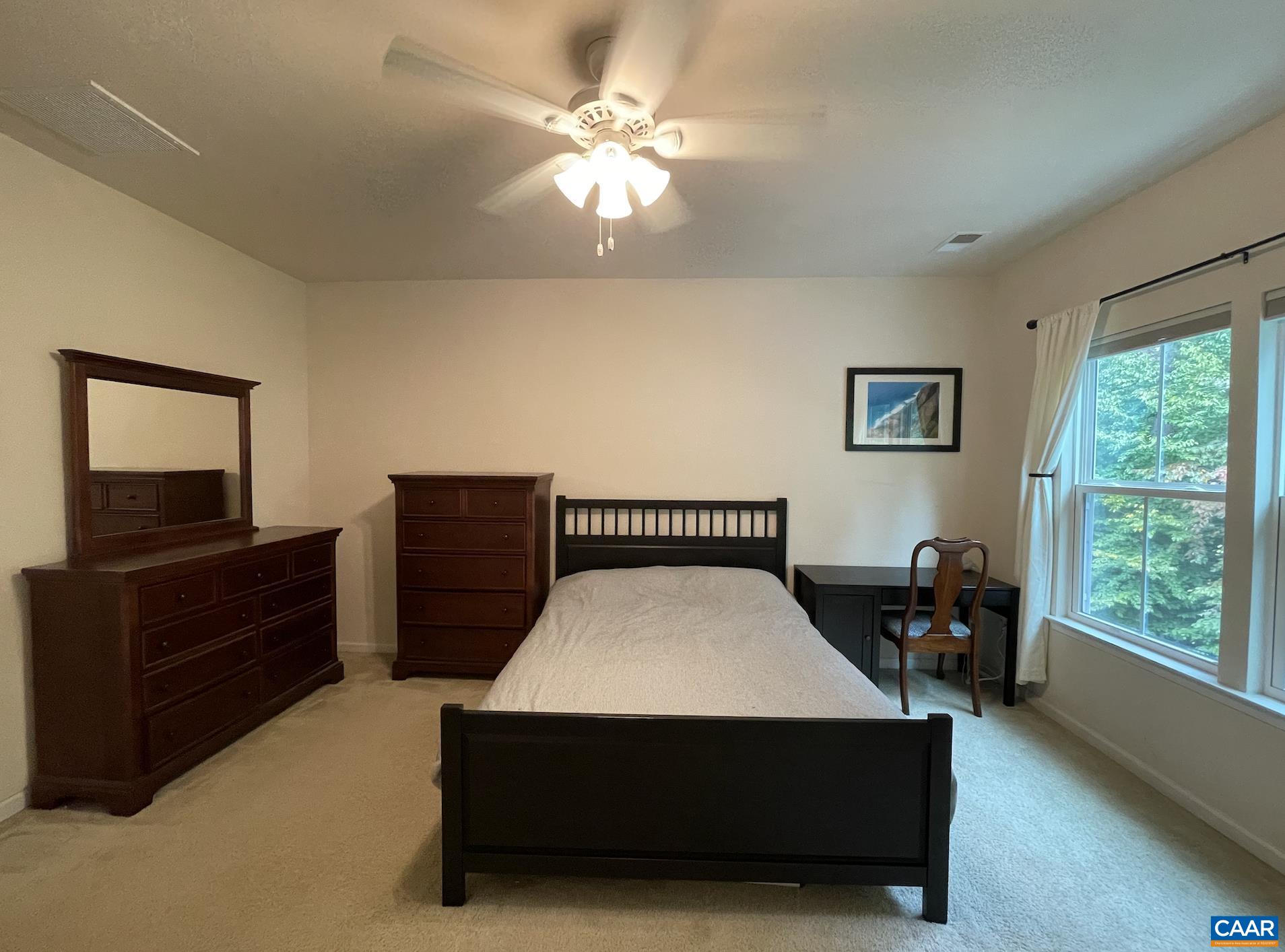 2038 BETHPAGE CT