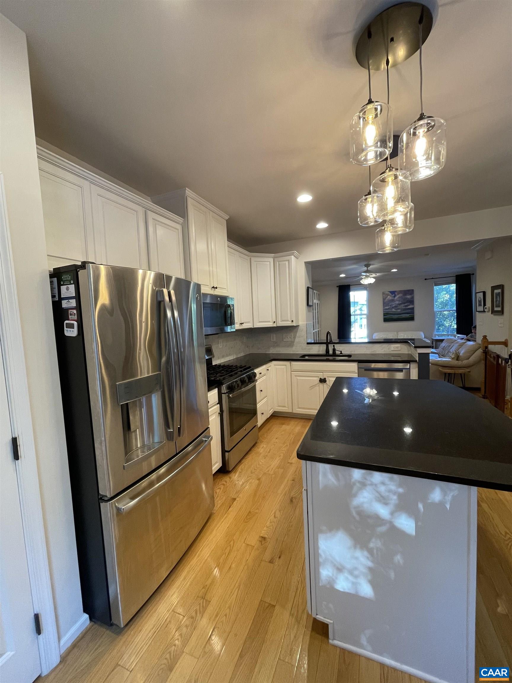 2038 BETHPAGE CT
