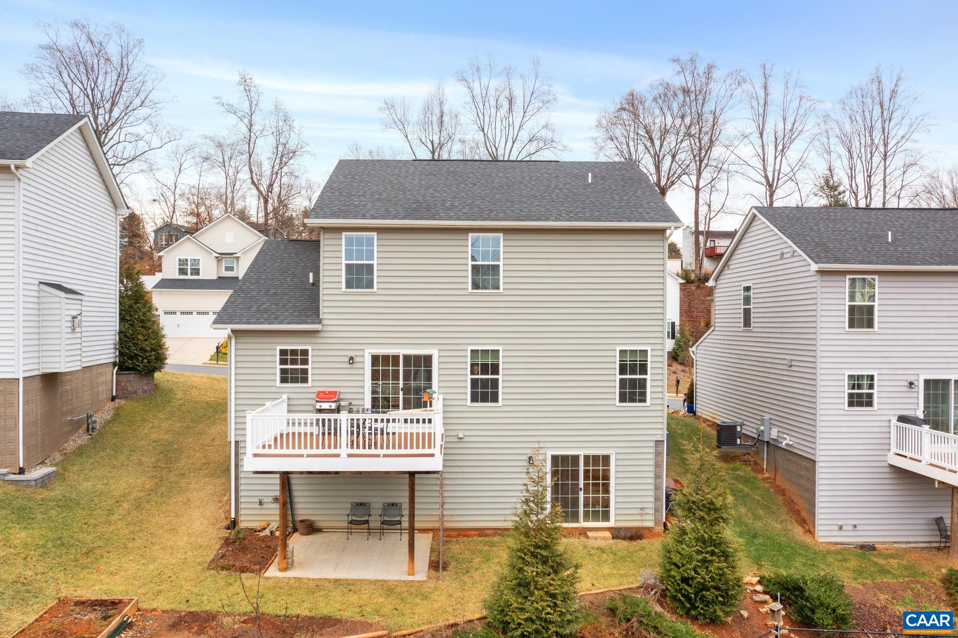 4429 SUNSET DR