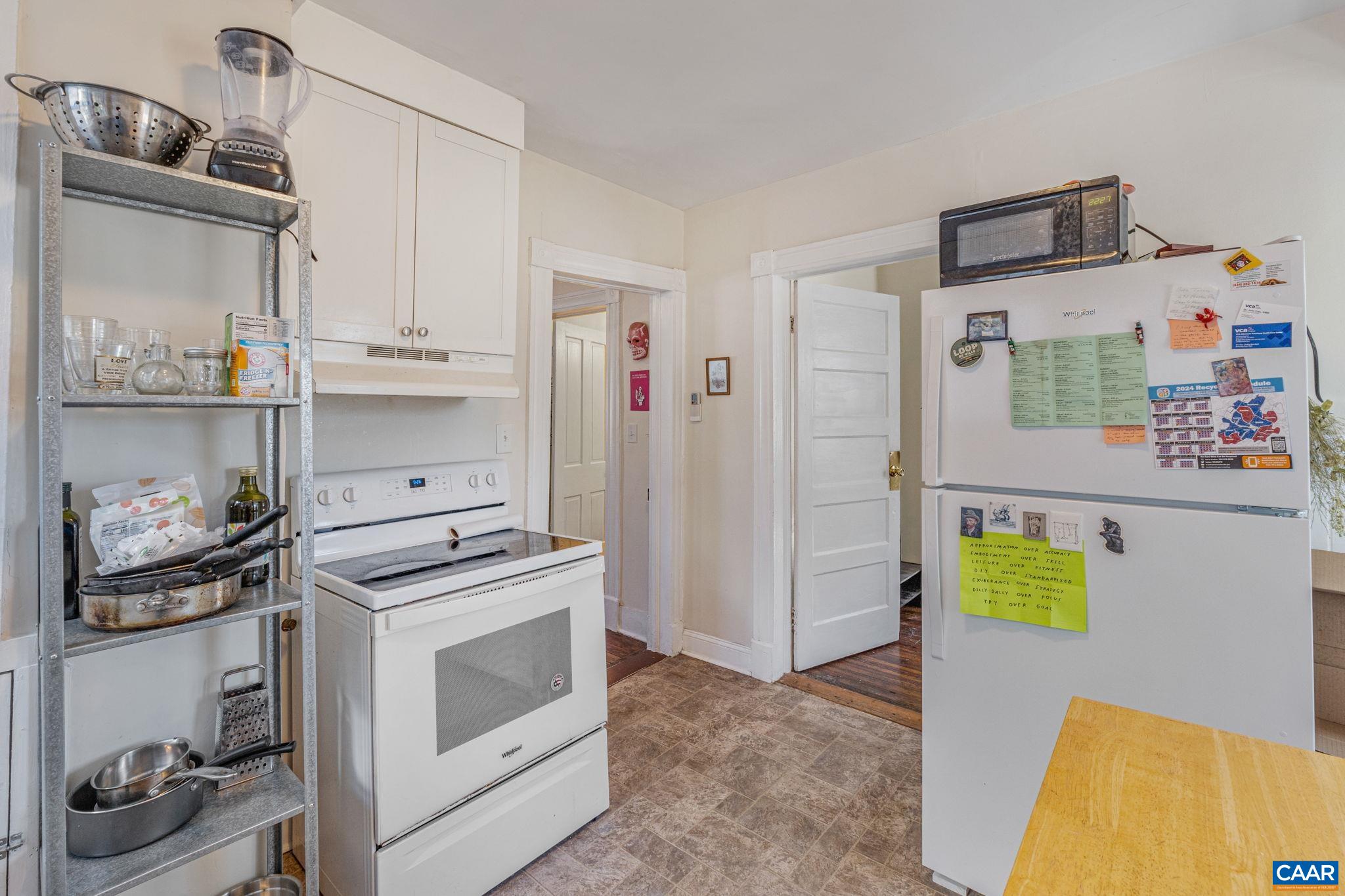 1001 AVON ST Unit: A, B, C, Garage